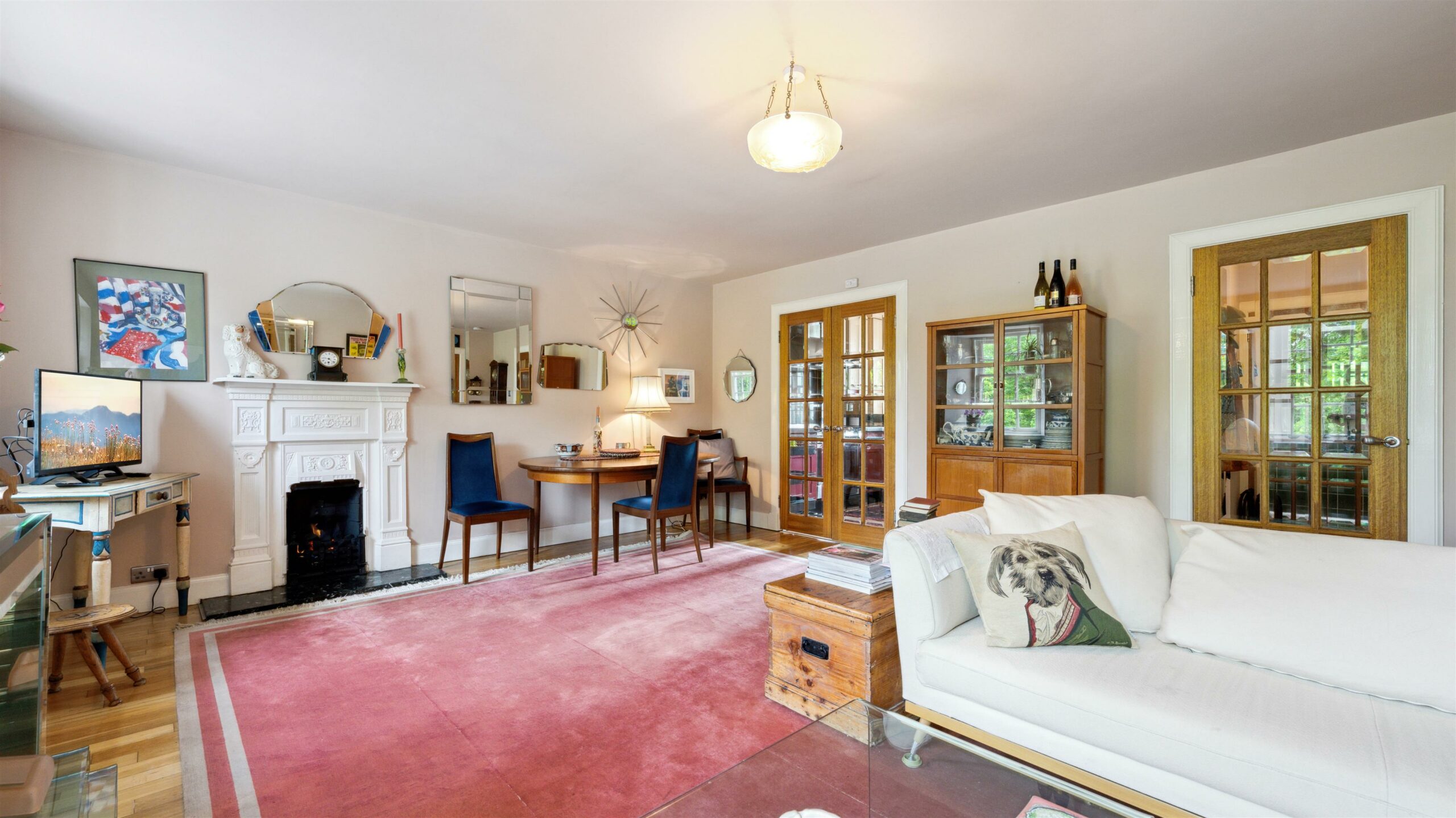 Cottage Flat, 22 Montgomery Street, Eaglesham Corum Property