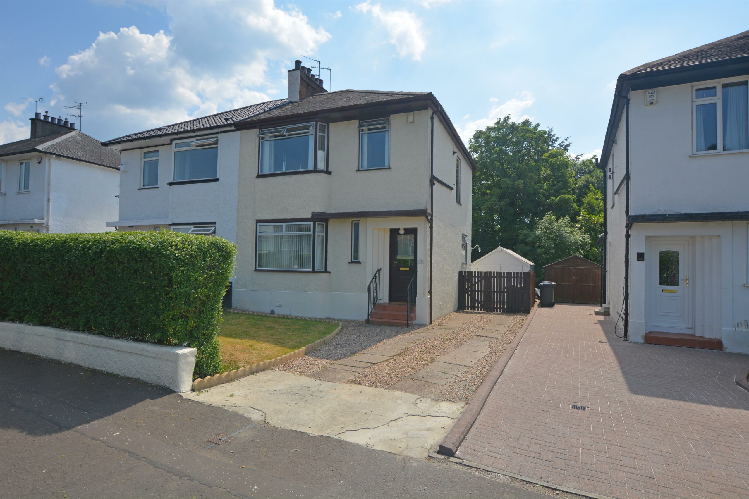 35 Moorburn Avenue, Giffnock Corum Property