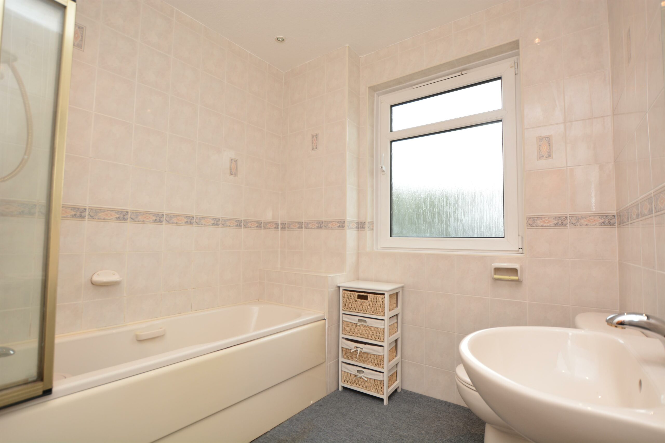 Kennedy Court, Giffnock Corum Property