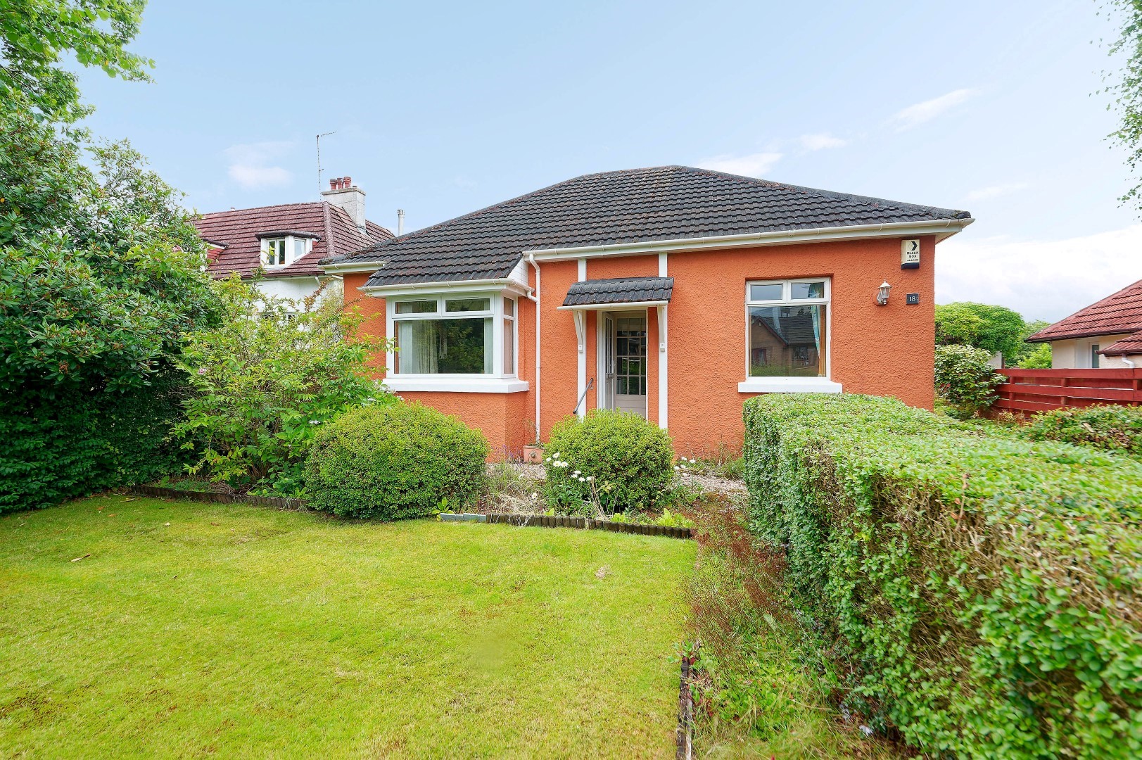 18 Canniesburn Road, Bearsden, G61 1NG Corum Property