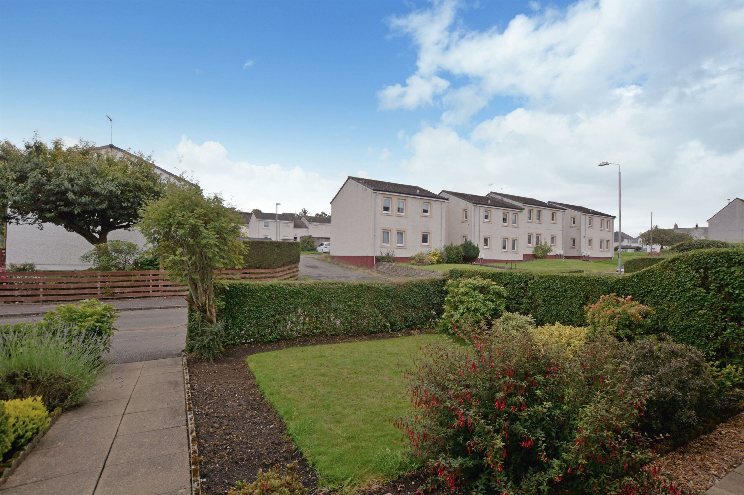 Park Crescent Eaglesham Corum Property