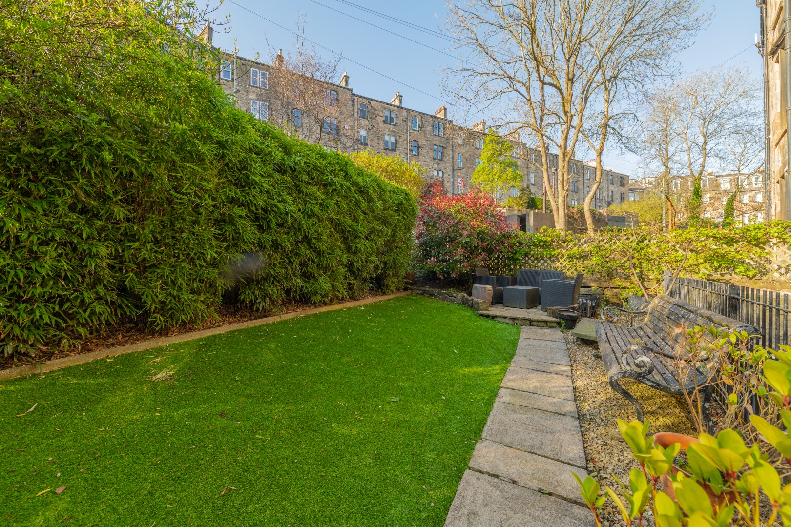 Ground & Garden 18 Athole Gardens, Dowanhill, G12 9BA Corum Property