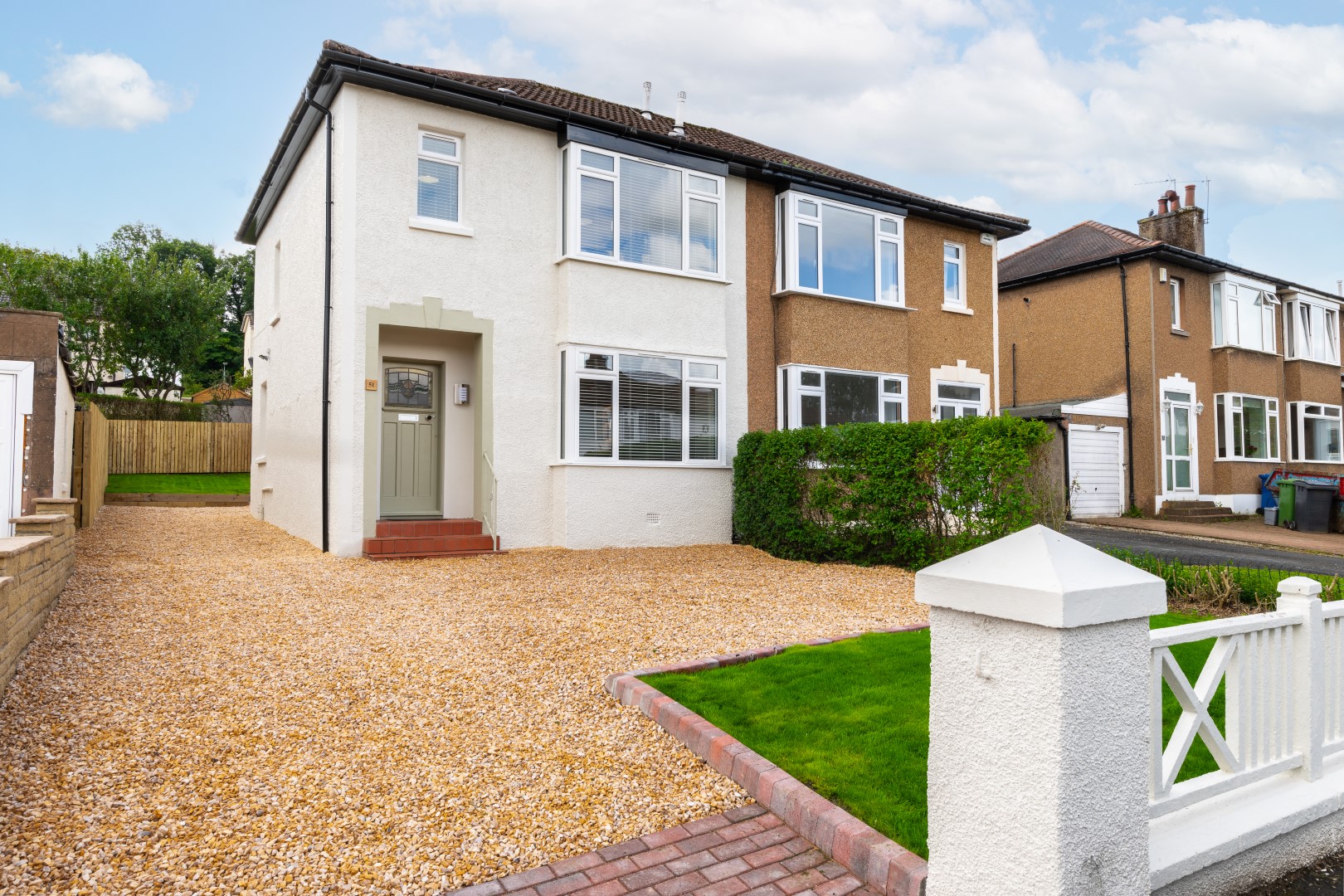 51 Iain Road, Bearsden, G61 4PB Corum Property