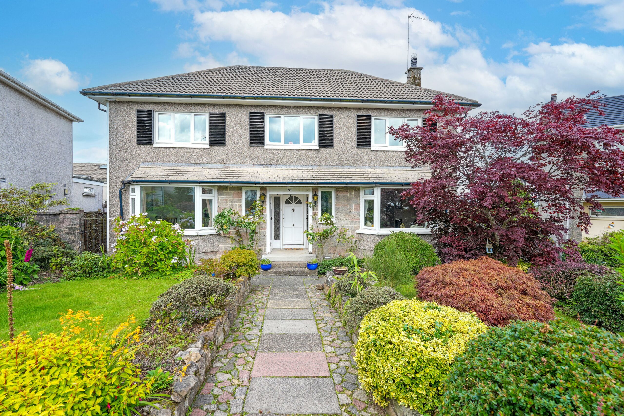 Roland Crescent Newton Mearns Corum Property