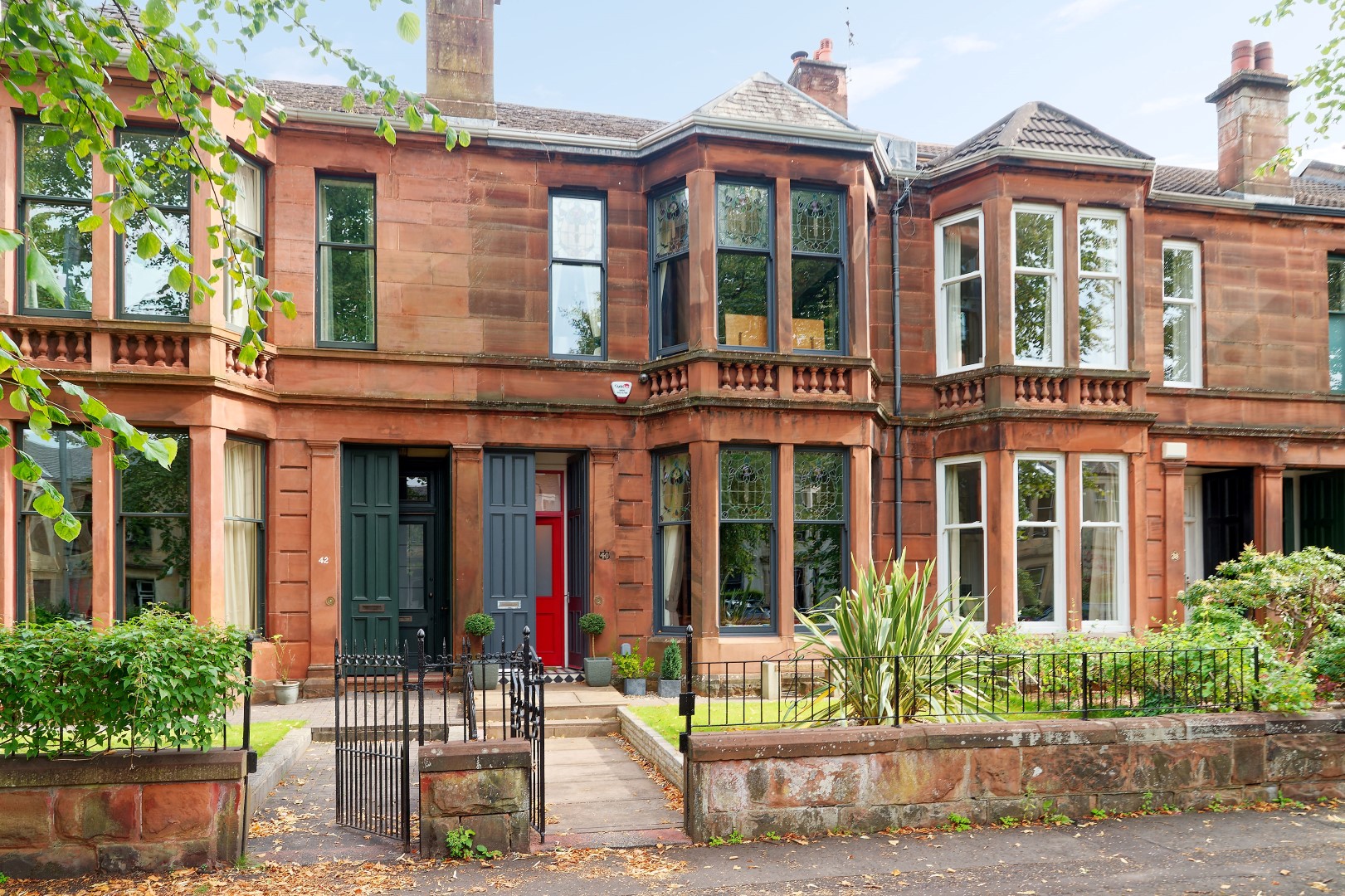 40 Rowallan Gardens Broomhill G11 7LJ Corum Property