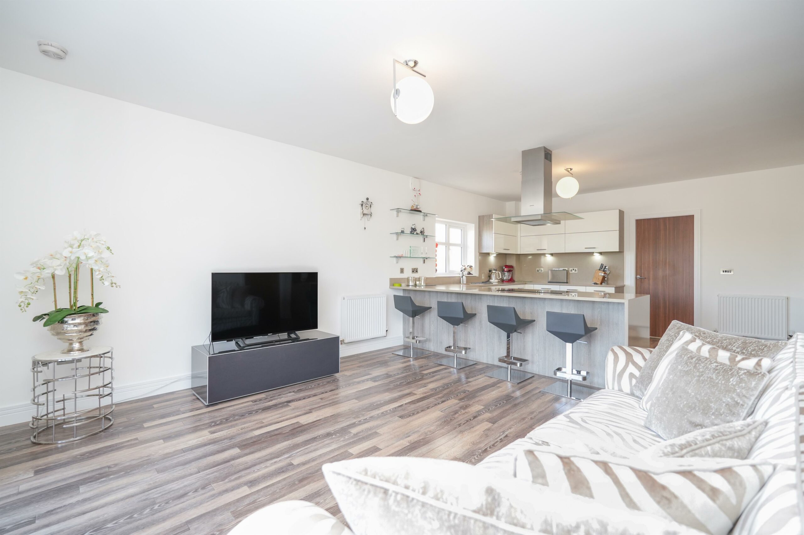 Capelrig Road, Newton Mearns Corum Property