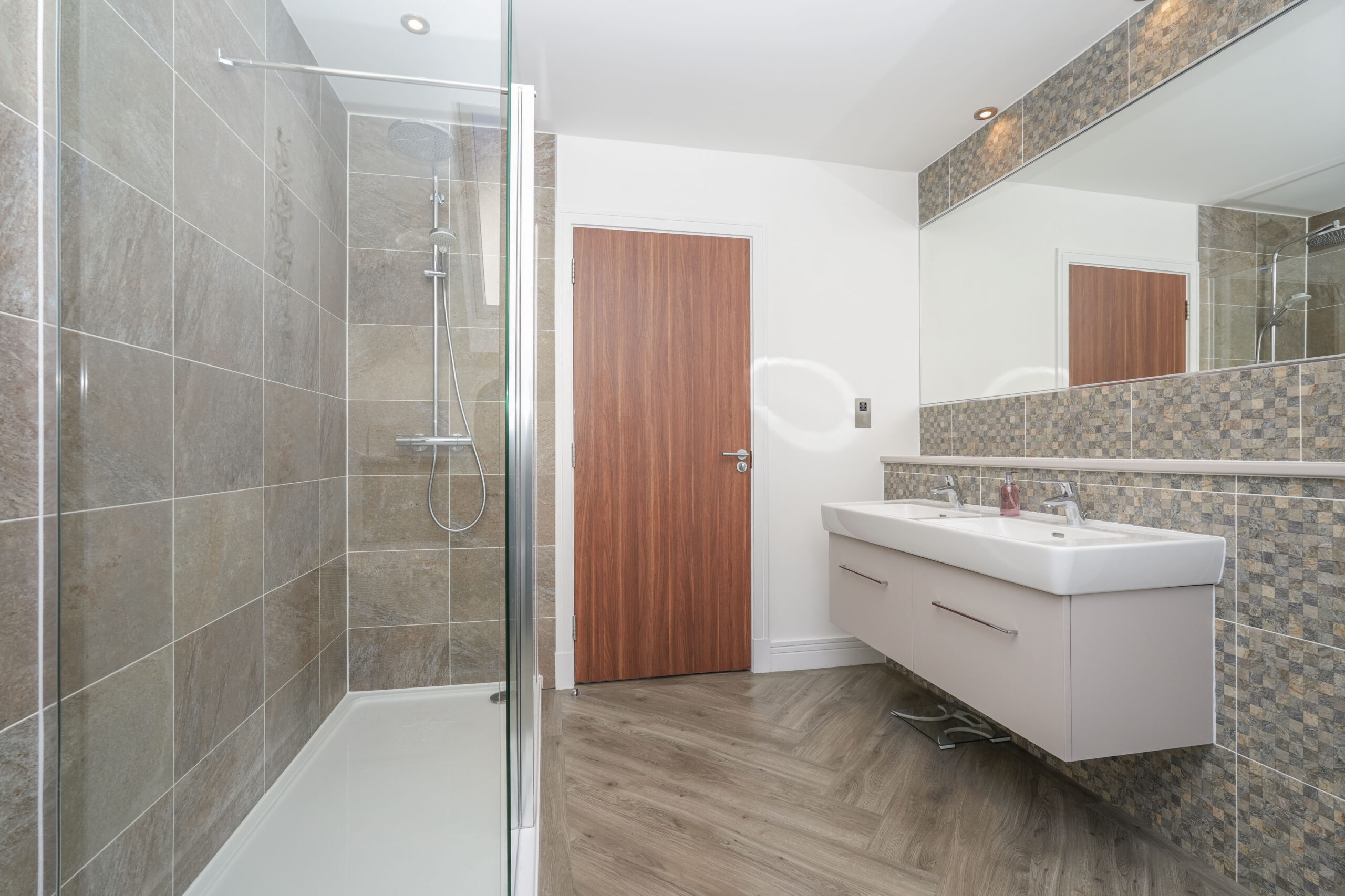 Capelrig Road, Newton Mearns Corum Property