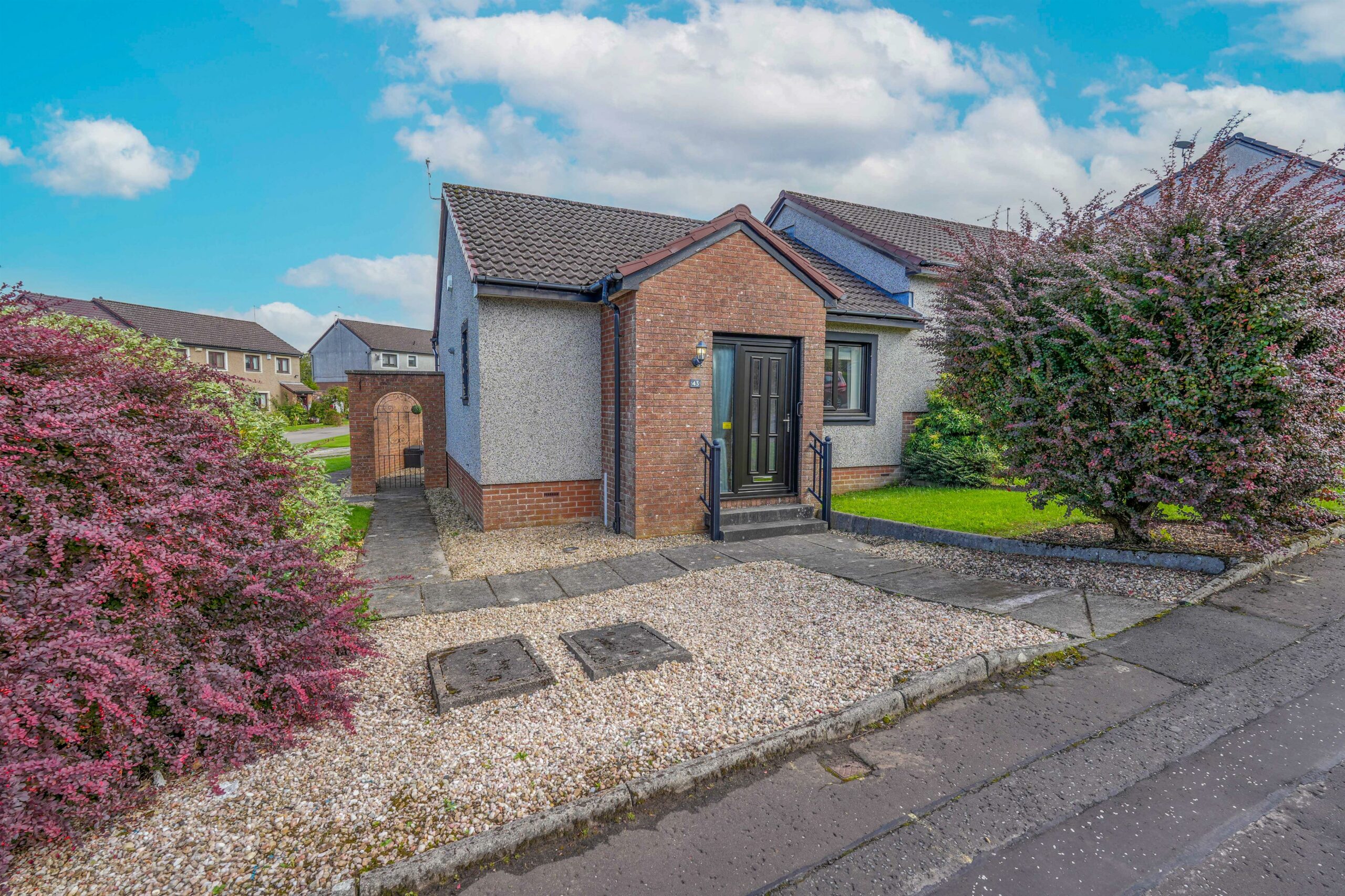 Ballantrae Crescent Newton Mearns Corum Property