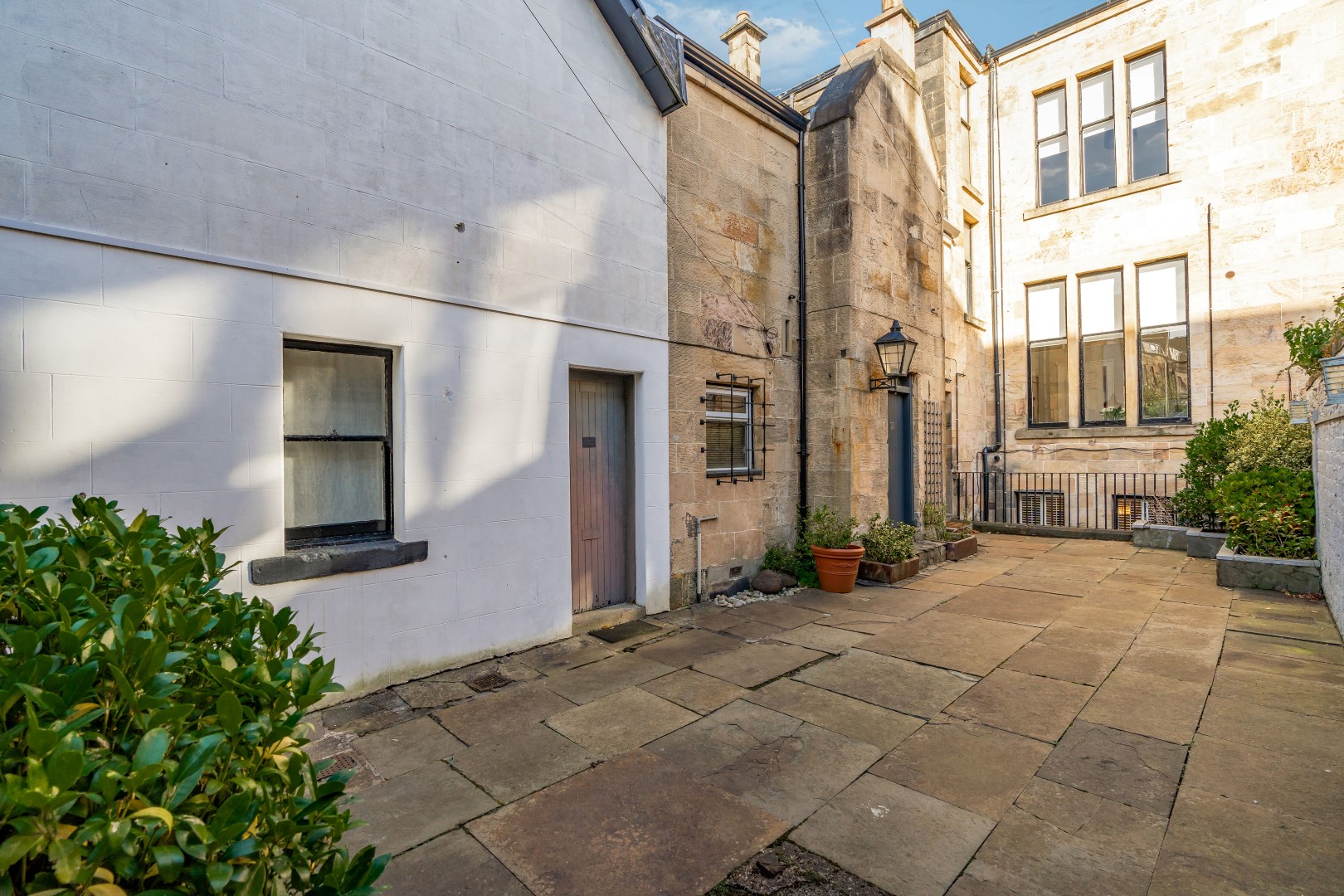 G 1 3 Lancaster Terrace Hyndland G12 0UT Corum Property