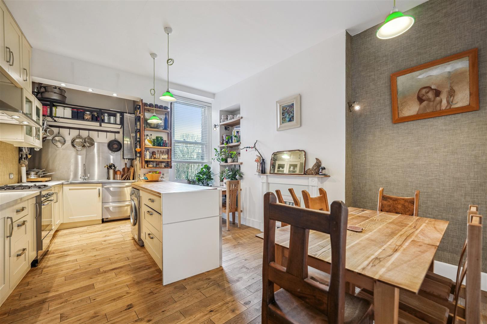 2/1, 222 Tantallon Road, Shawlands, G41 3JP Corum Property