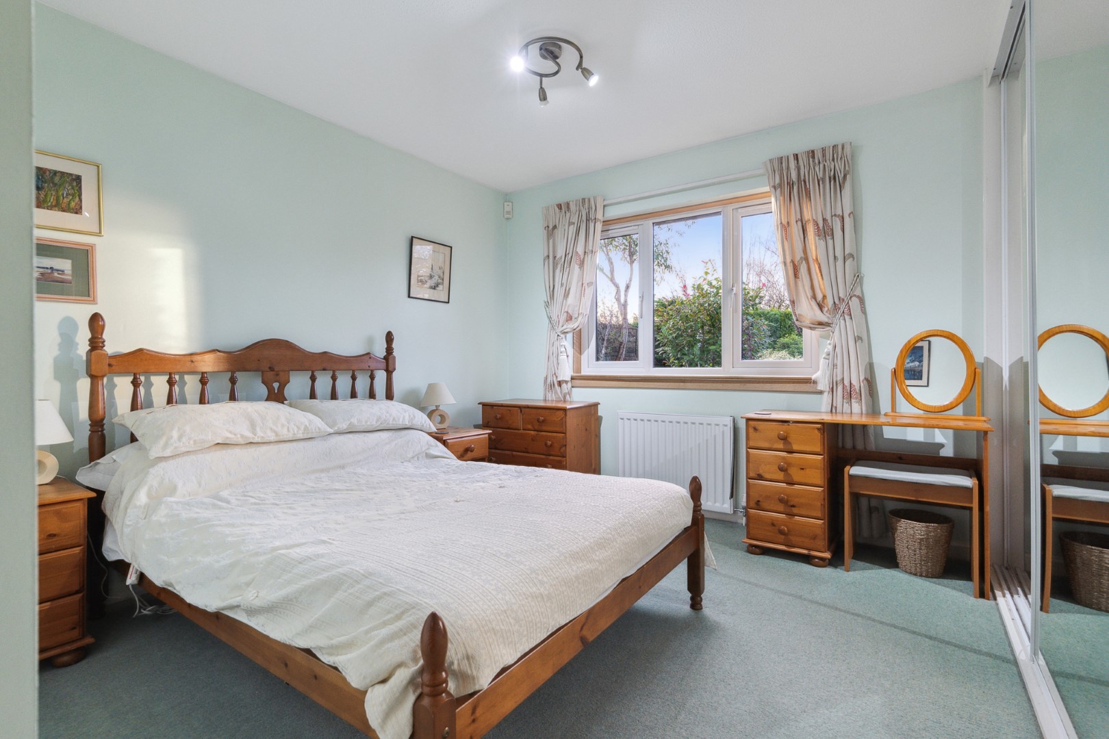 1 Muirhouse Park, Bearsden, G61 4PZ Corum Property