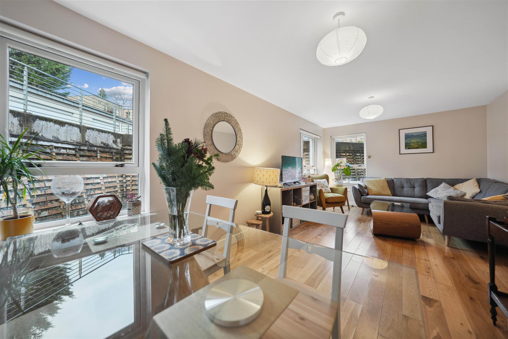 B/4, 47 Cathkin Road, Langside, G42 9UJ Corum Property