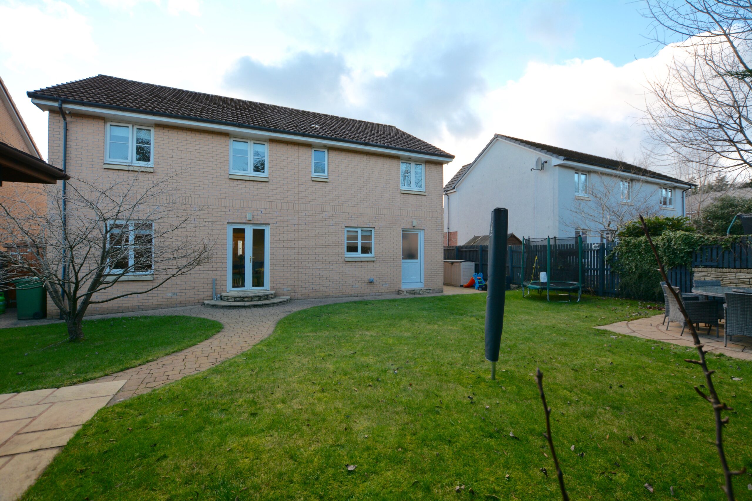 51 Doonvale Drive, Alloway, KA6 6EF Corum Property