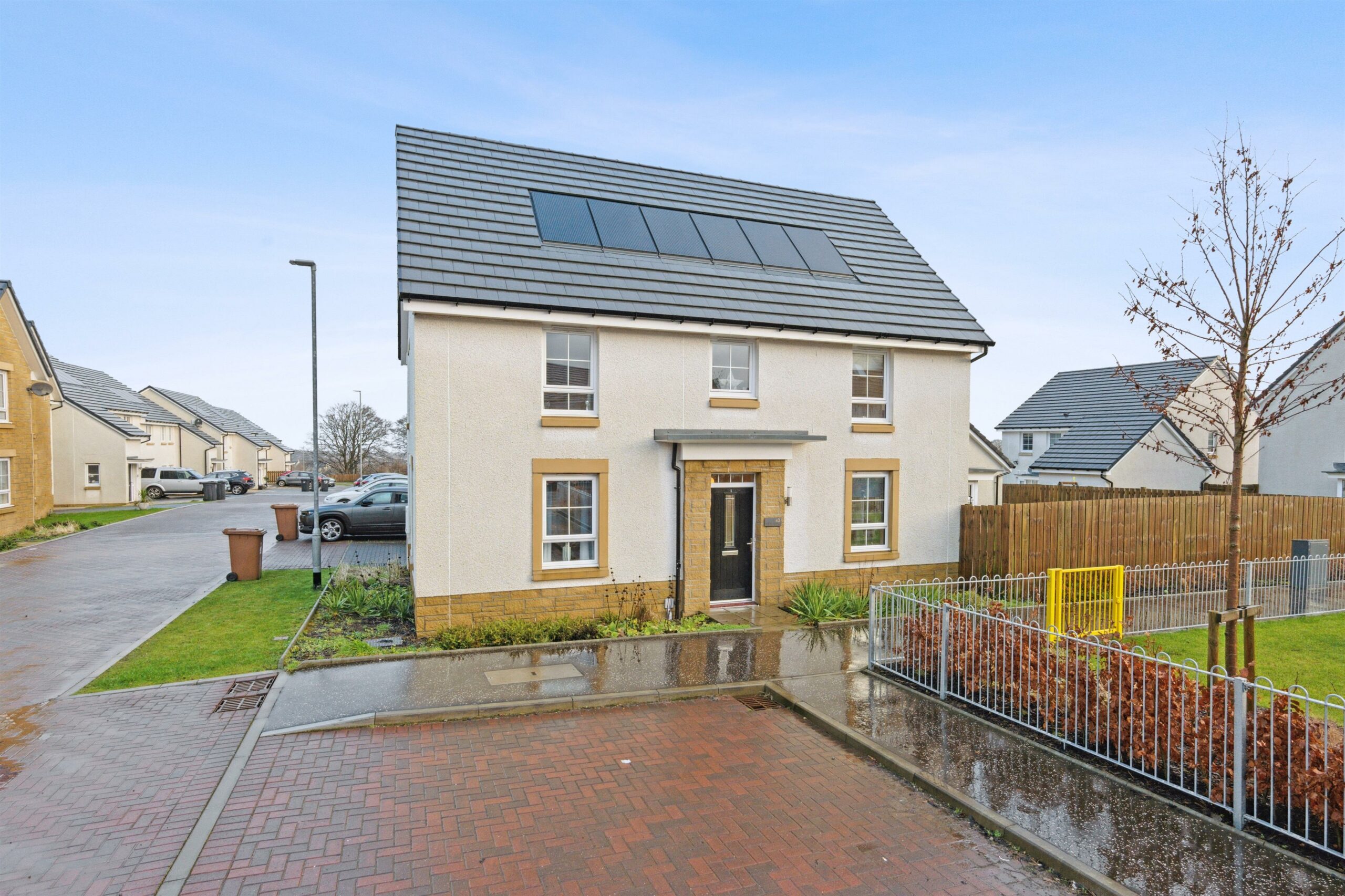 Malletsheugh Wynd, Newton Mearns Corum Property