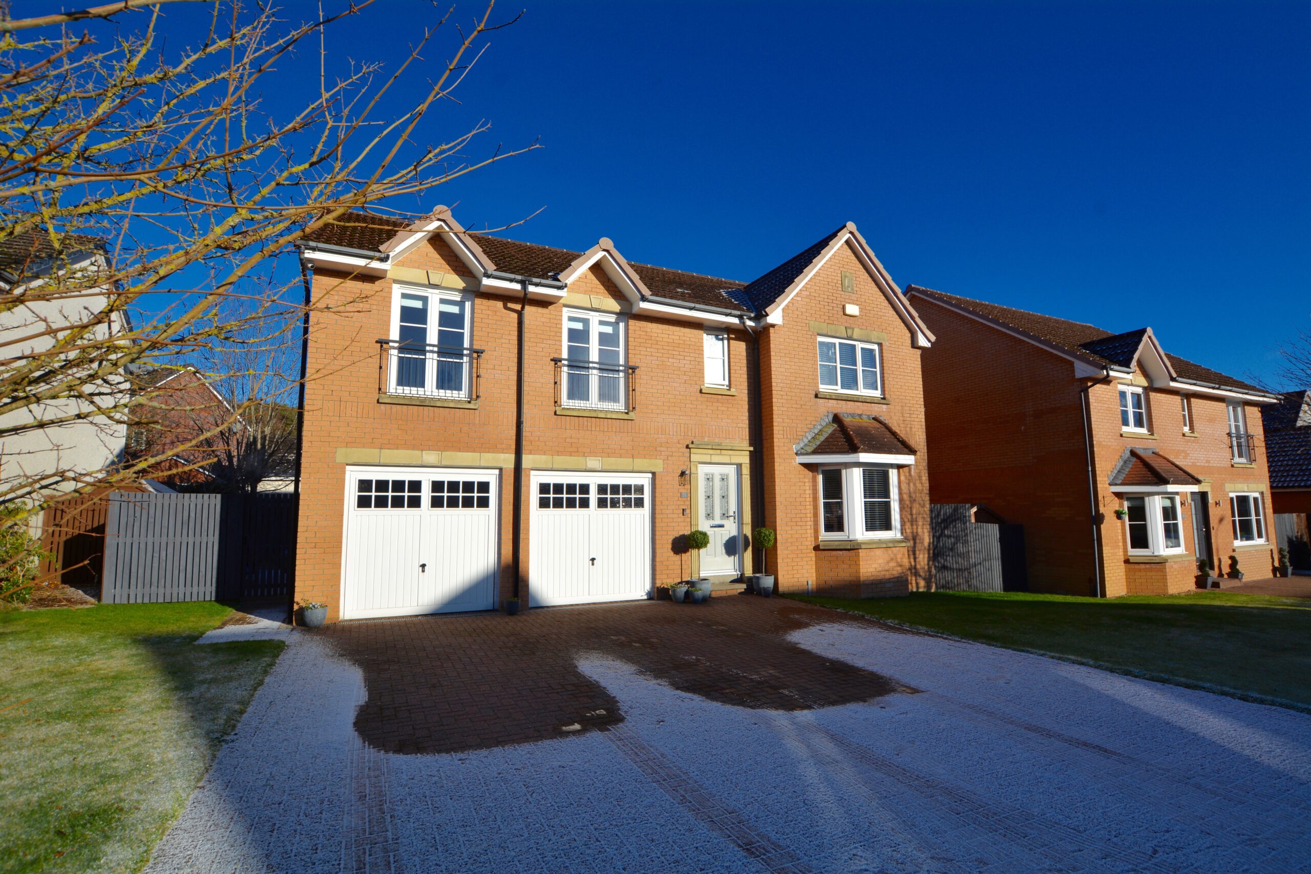 51 Doonvale Drive, Alloway, KA6 6EF Corum Property