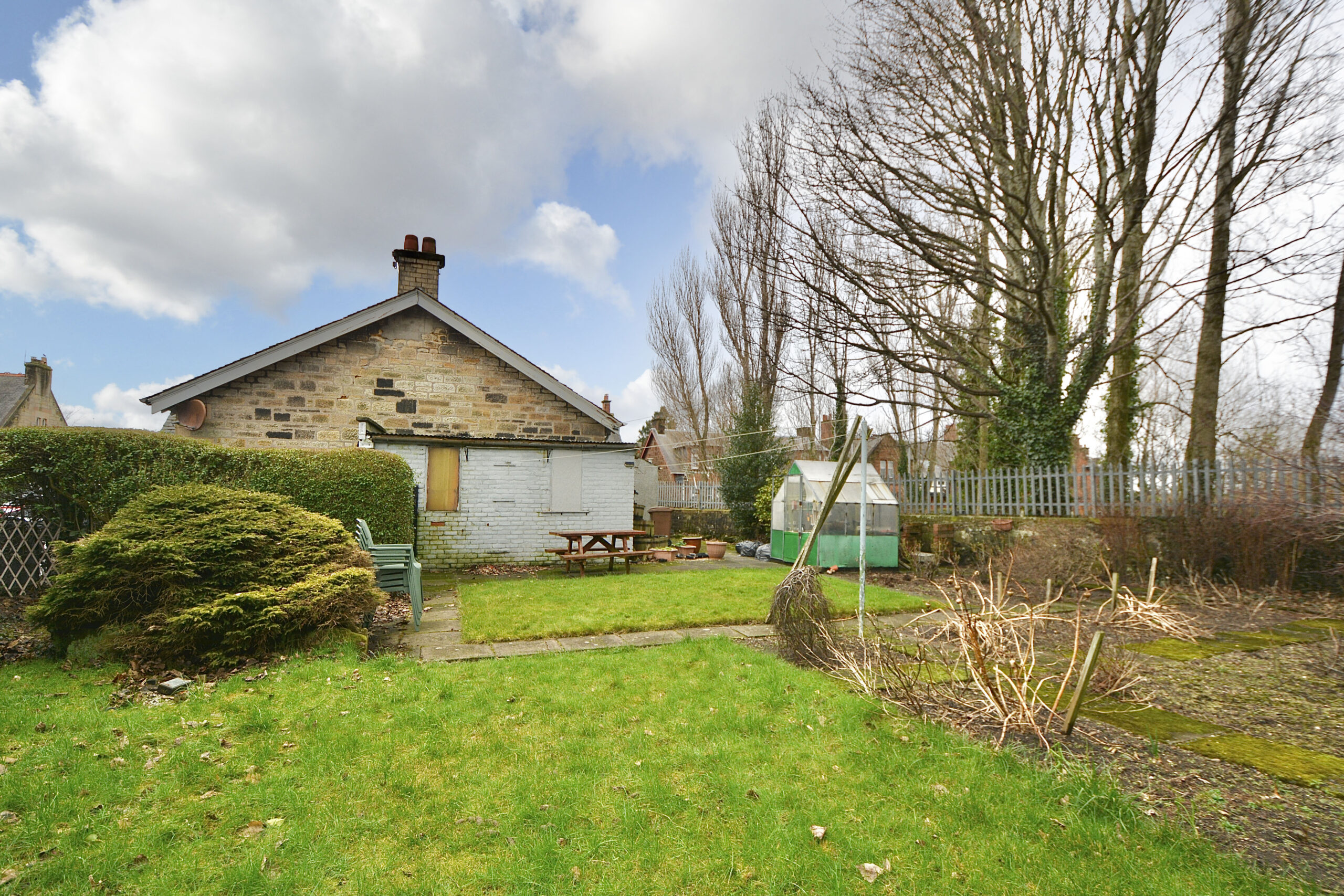 44 Craigie Road, Ayr, KA8 0EZ Corum Property