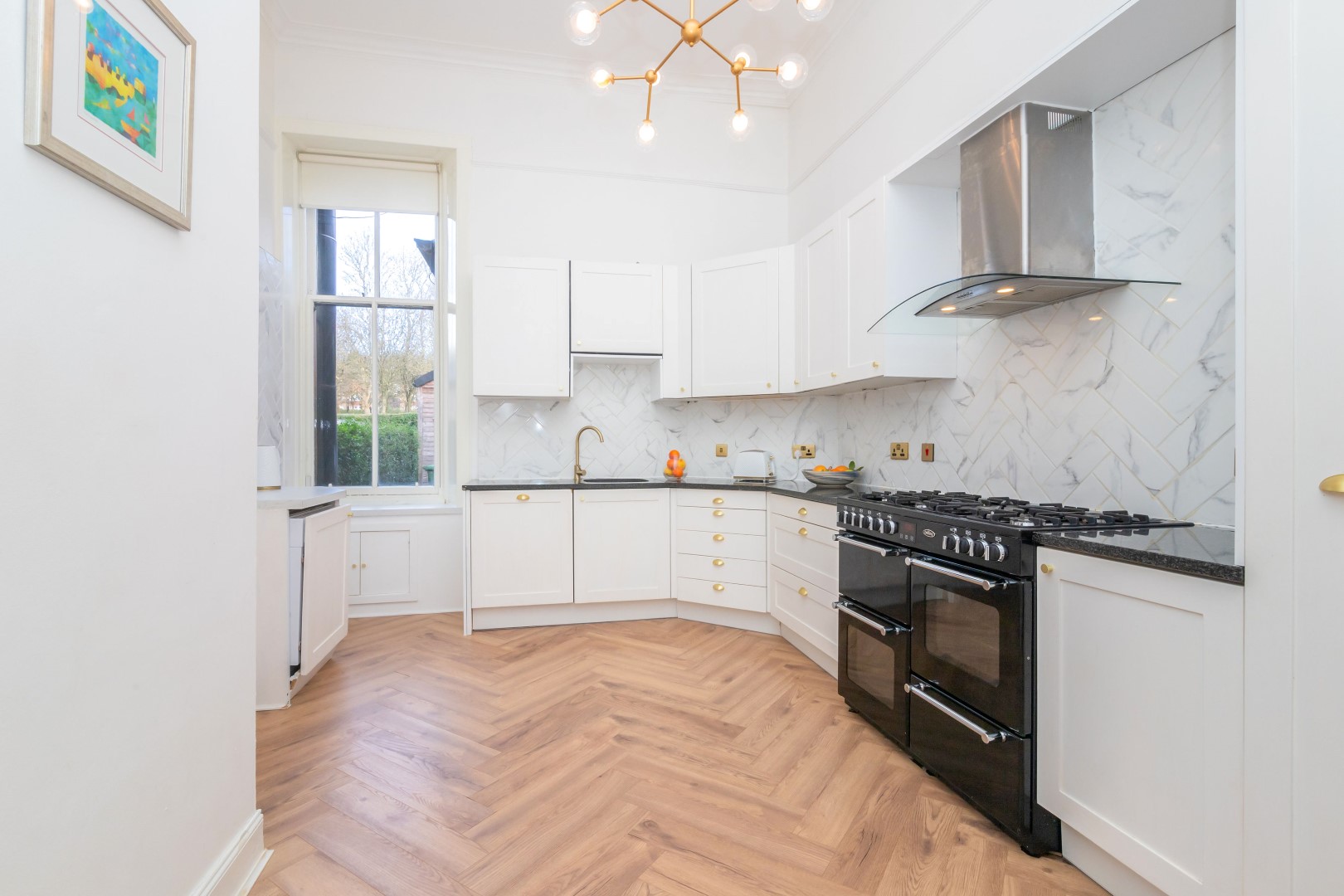 38 Balshagray Drive, Broomhill, Glasgow, G11 7DD Corum Property