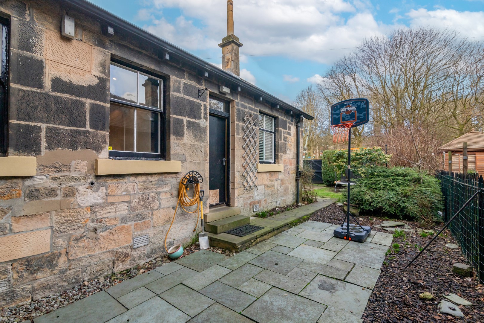 38 Balshagray Drive, Broomhill, Glasgow, G11 7DD Corum Property
