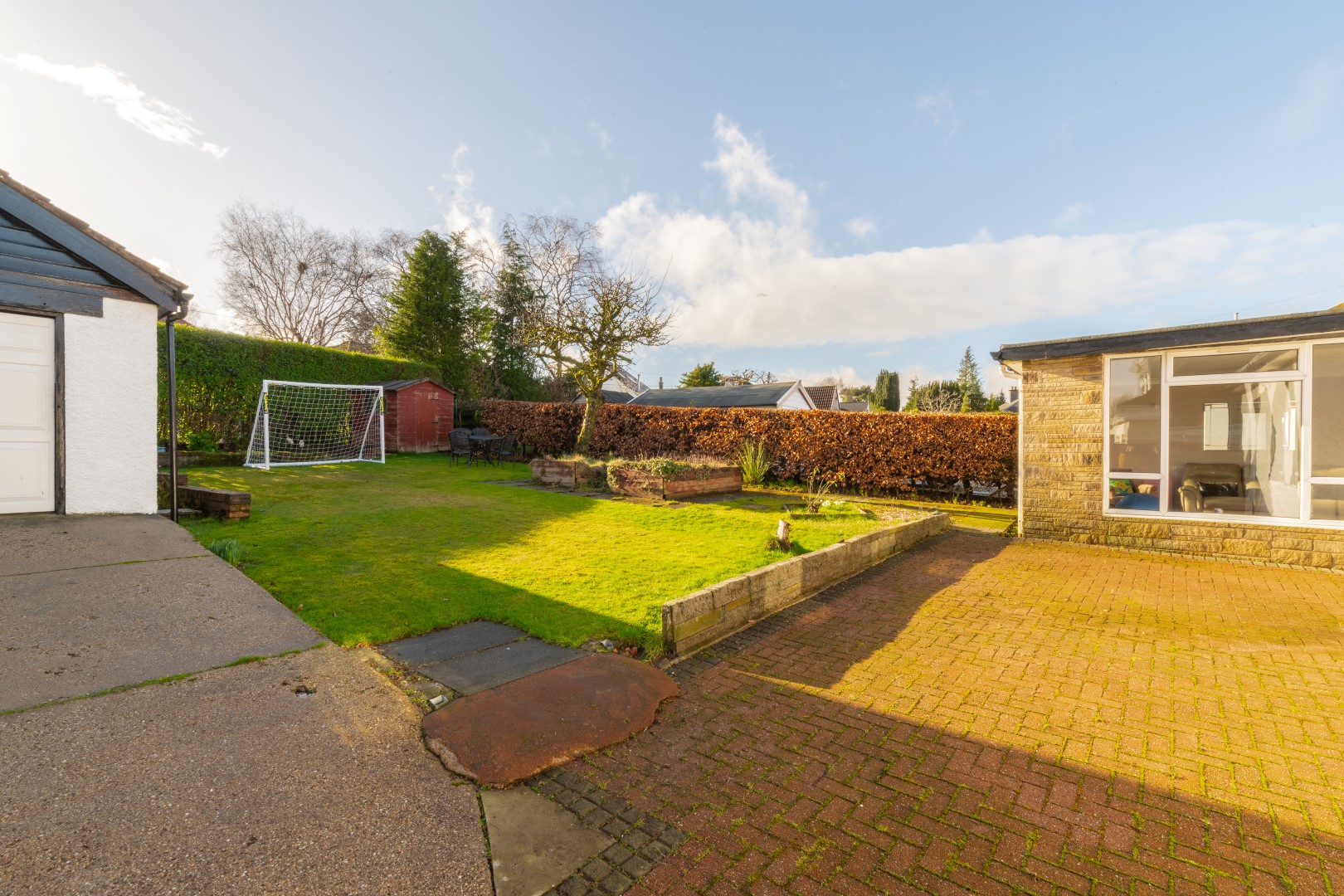 7 Iain Road, Bearsden, Glasgow, G61 4LX Corum Property