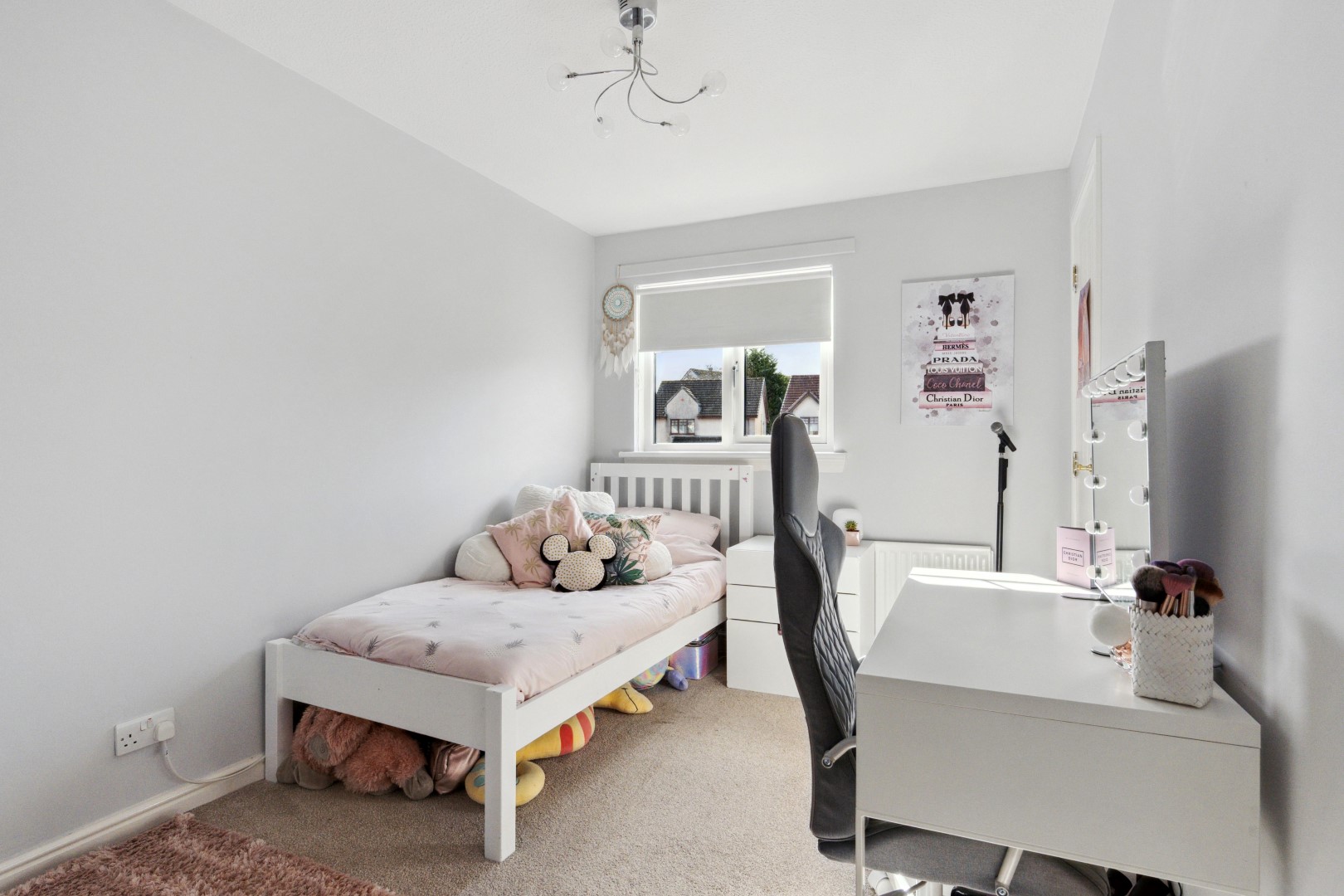 25 St. Andrews Drive, Bearsden, G61 4NW Corum Property