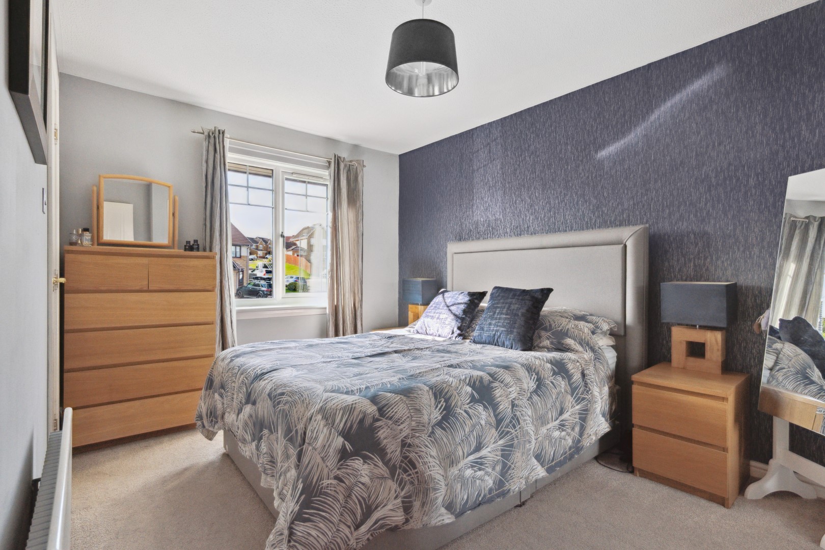 25 St. Andrews Drive, Bearsden, G61 4NW Corum Property