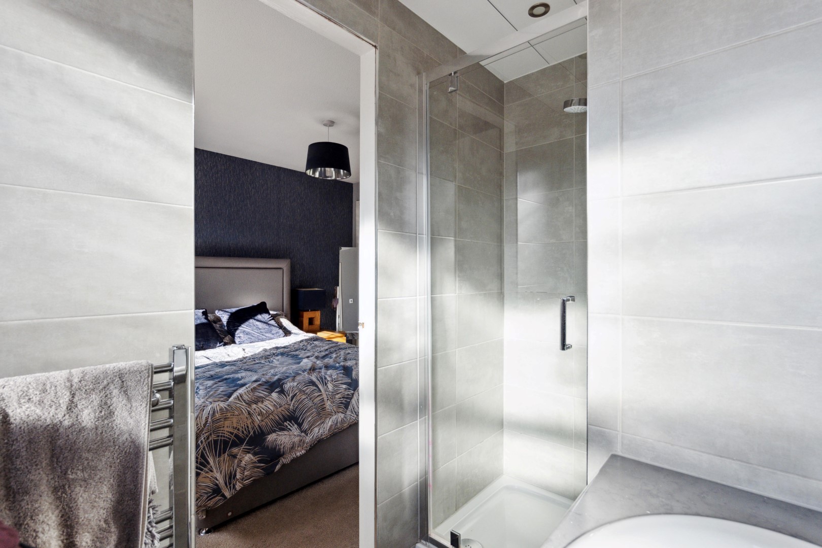 25 St. Andrews Drive, Bearsden, G61 4NW Corum Property