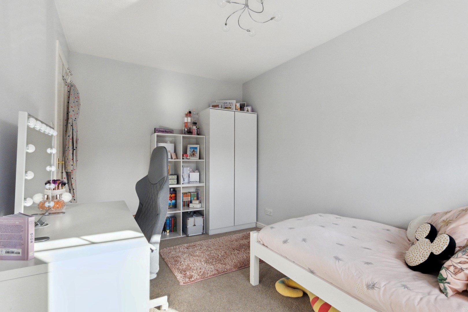 25 St. Andrews Drive, Bearsden, G61 4NW Corum Property