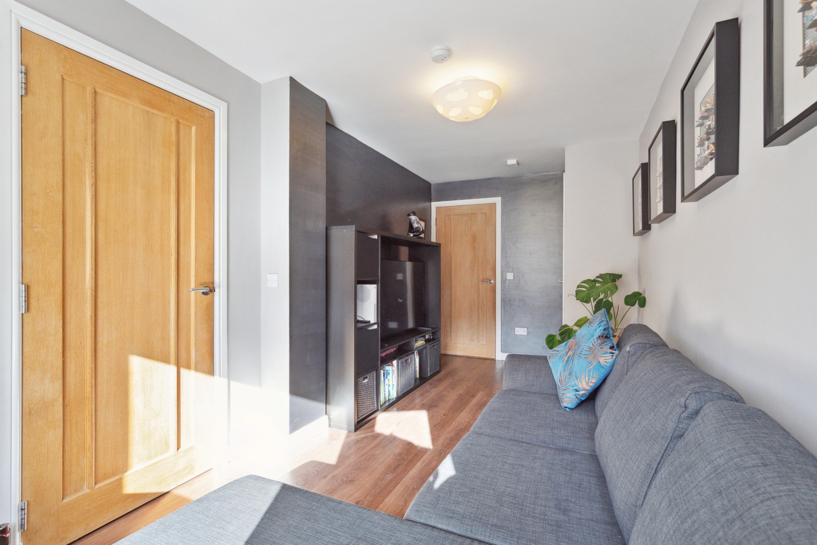 25 St. Andrews Drive, Bearsden, G61 4NW Corum Property