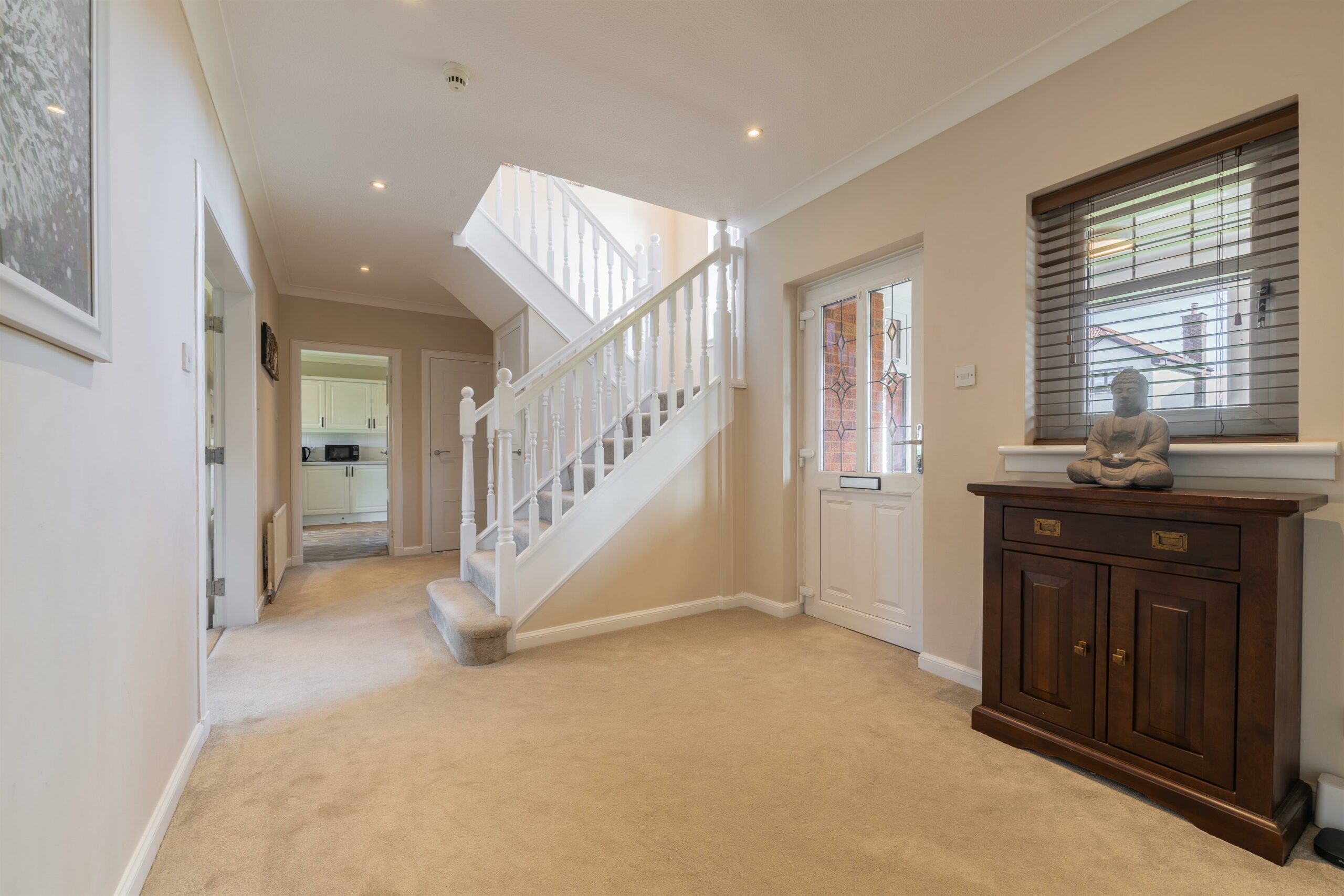 Newton Grove, Newton Mearns Corum Property