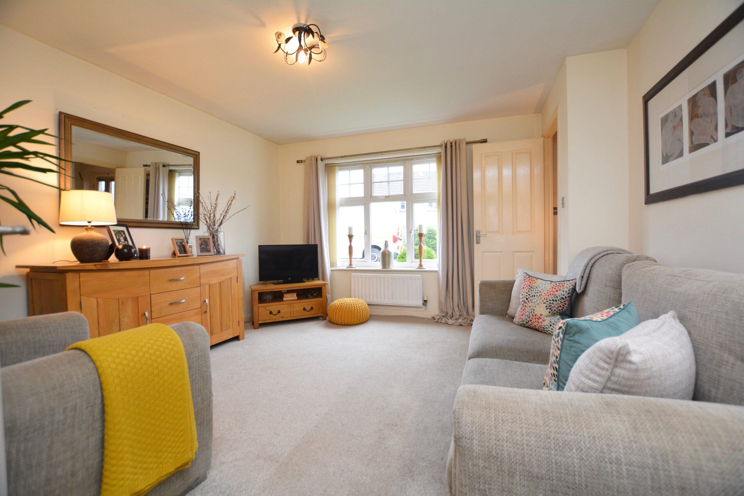 153 Obree Avenue, Prestwick, KA9 2NT Corum Property