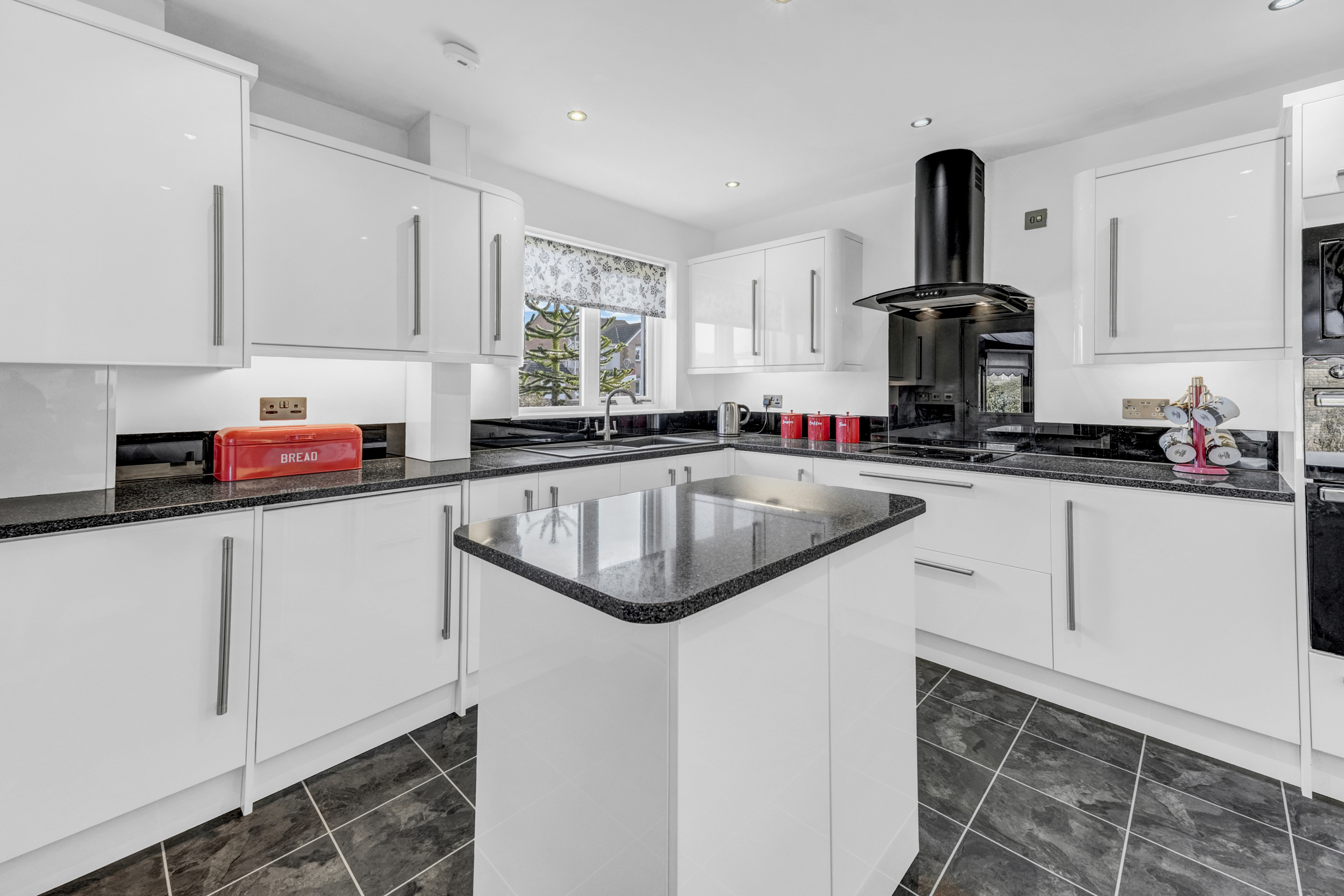 2 Milton Crescent, Troon, KA10 7LS Corum Property