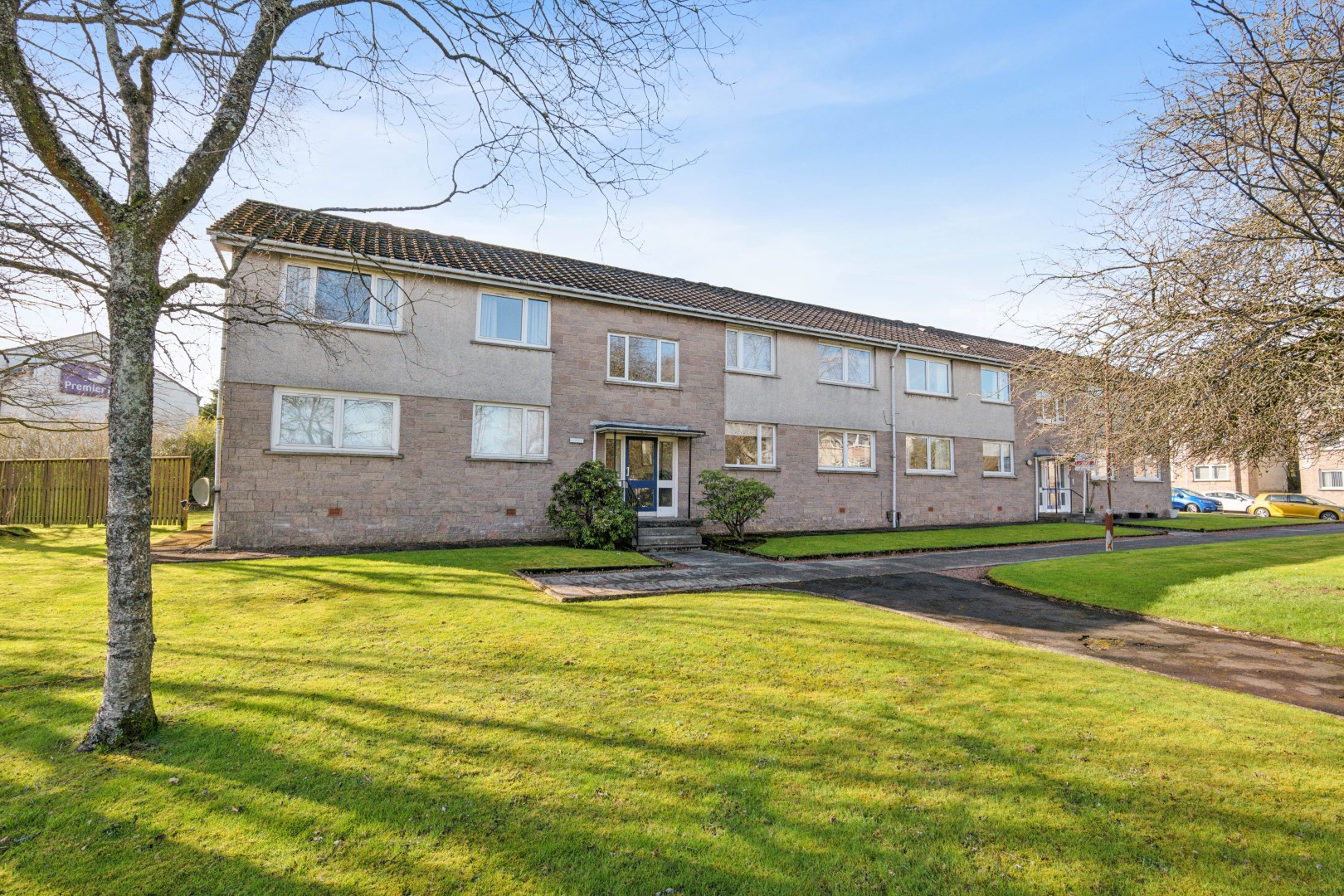 1 Queens Court, Milngavie, G62 6QA Corum Property
