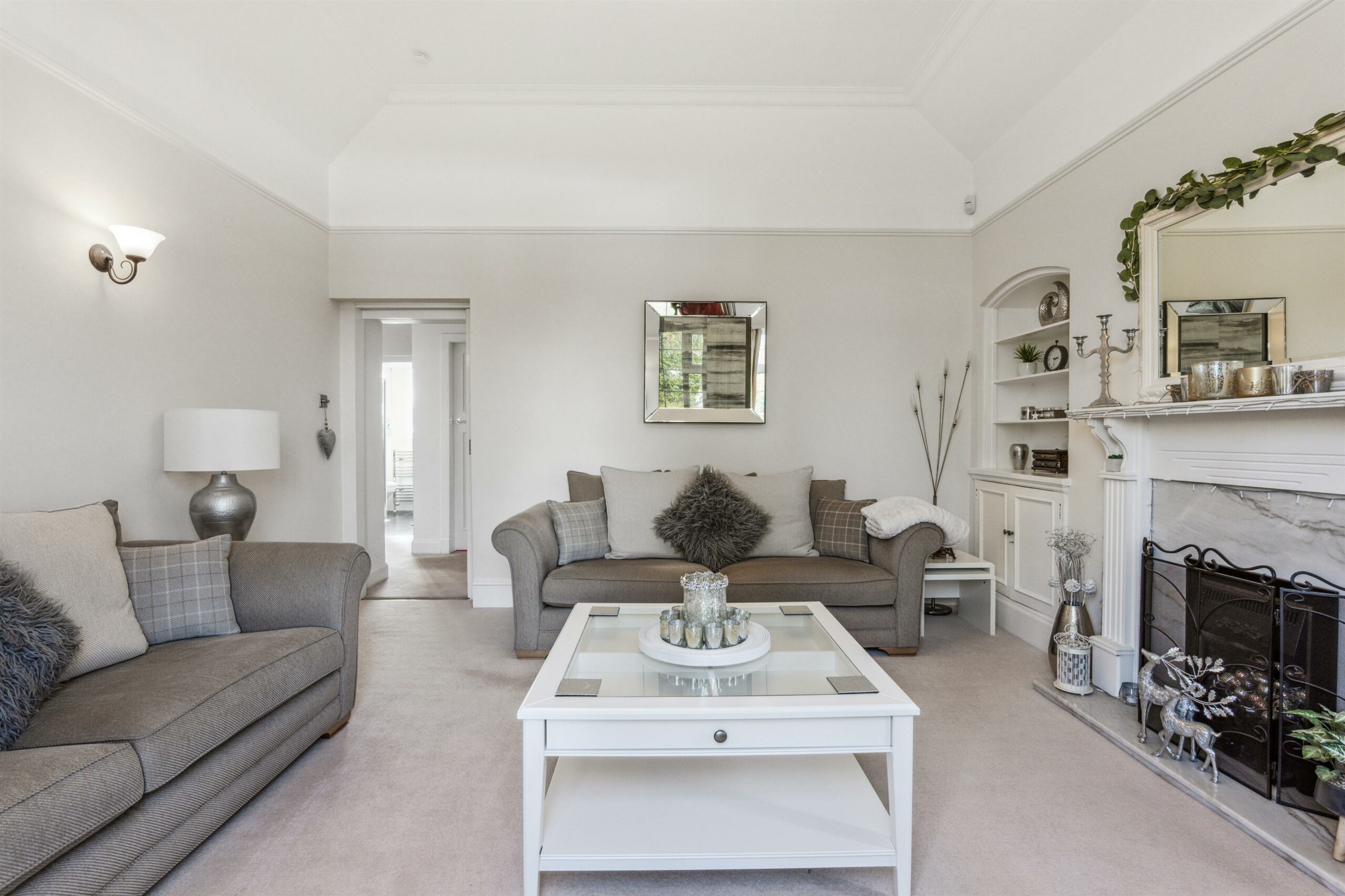 Otterburn Drive, Giffnock Corum Property