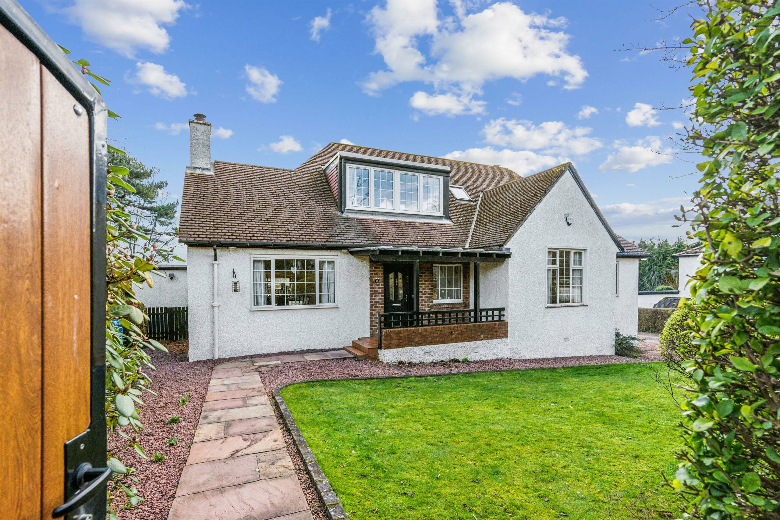 Otterburn Drive, Giffnock Corum Property