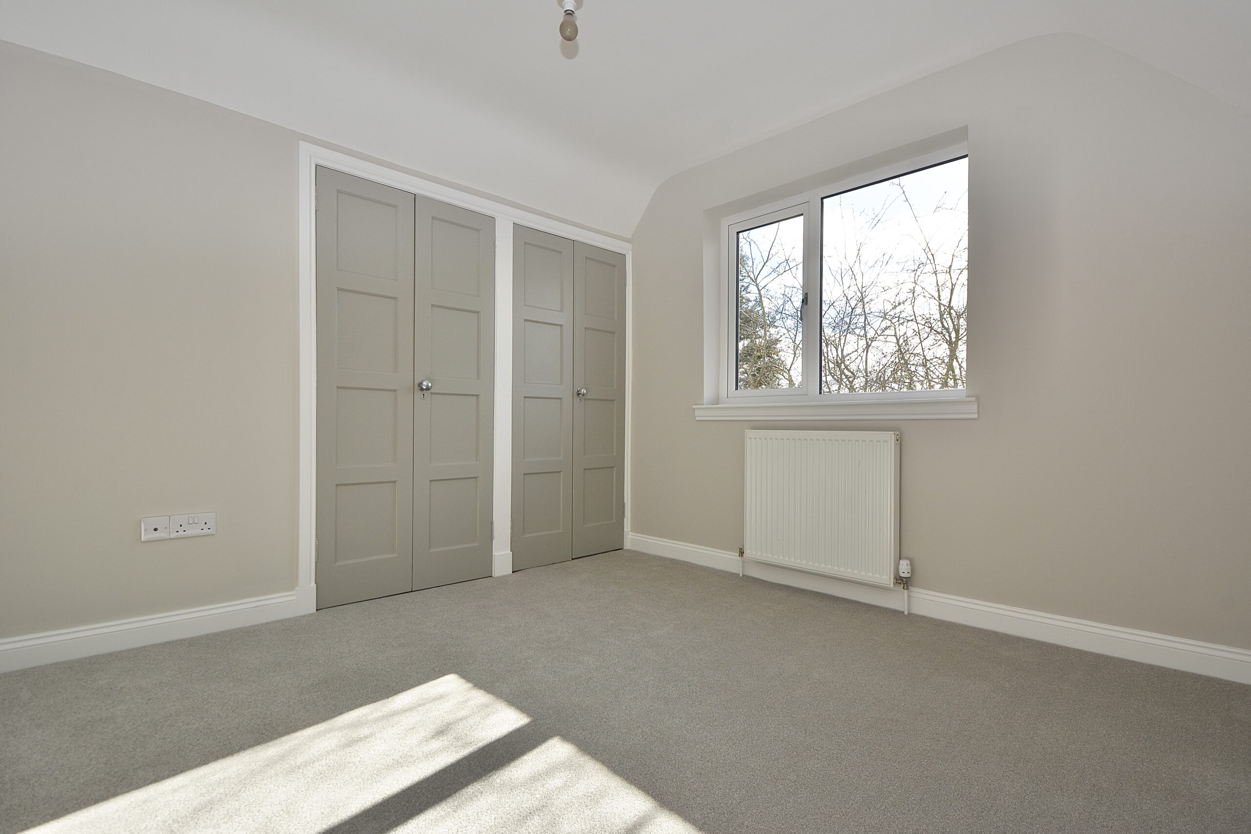 16 Braeside, Annbank, KA6 5EW Corum Property