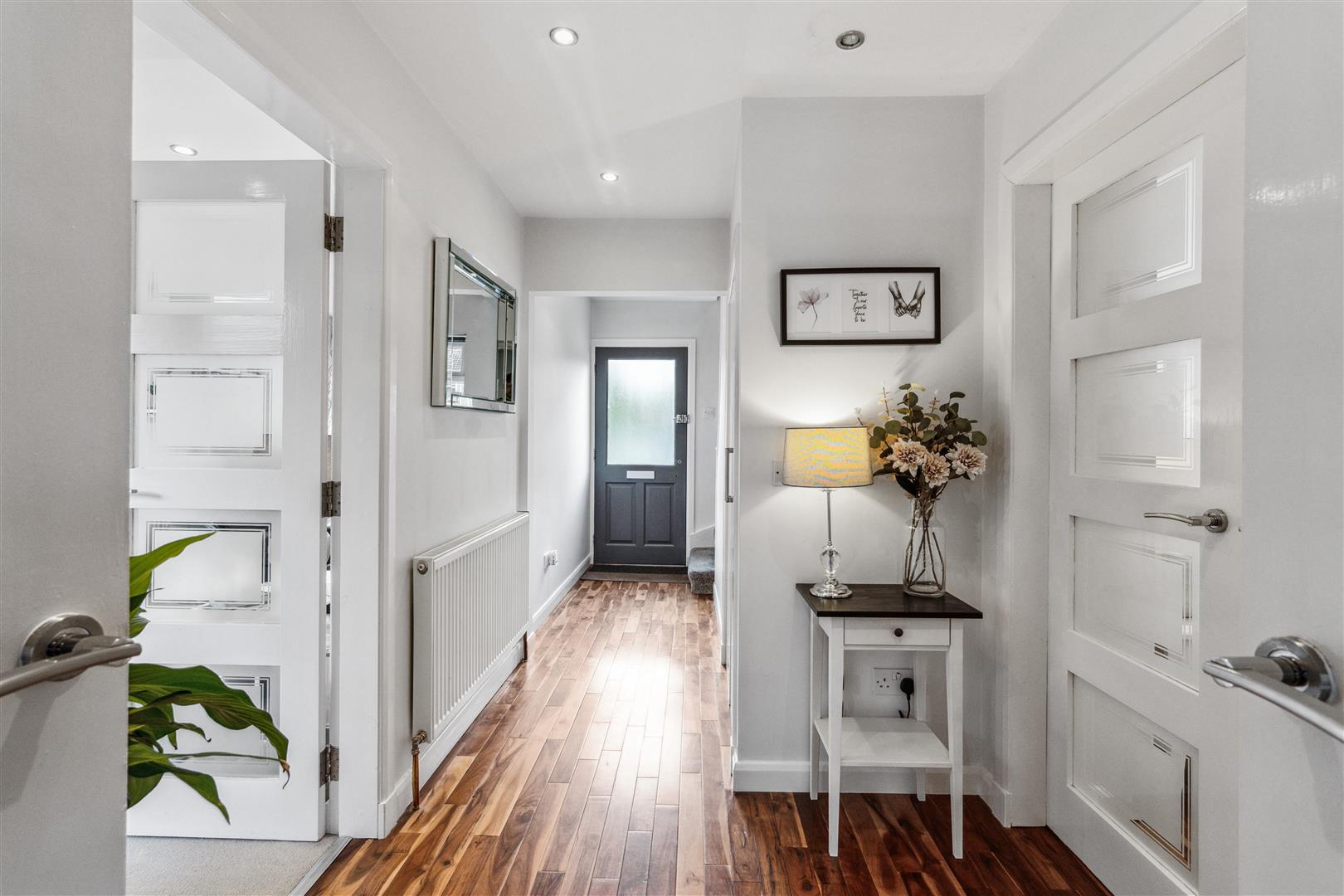 137 Old Castle Road, Cathcart, G44 5TJ Corum Property