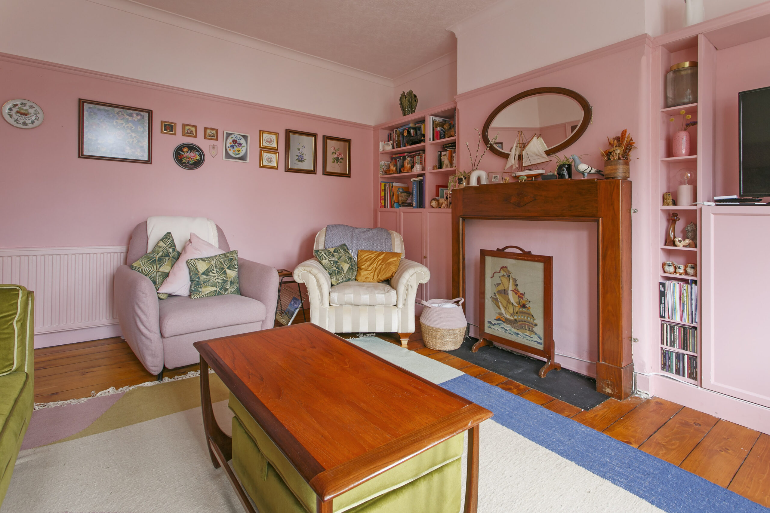 16 Charles Street, Largs, KA30 8HJ Corum Property