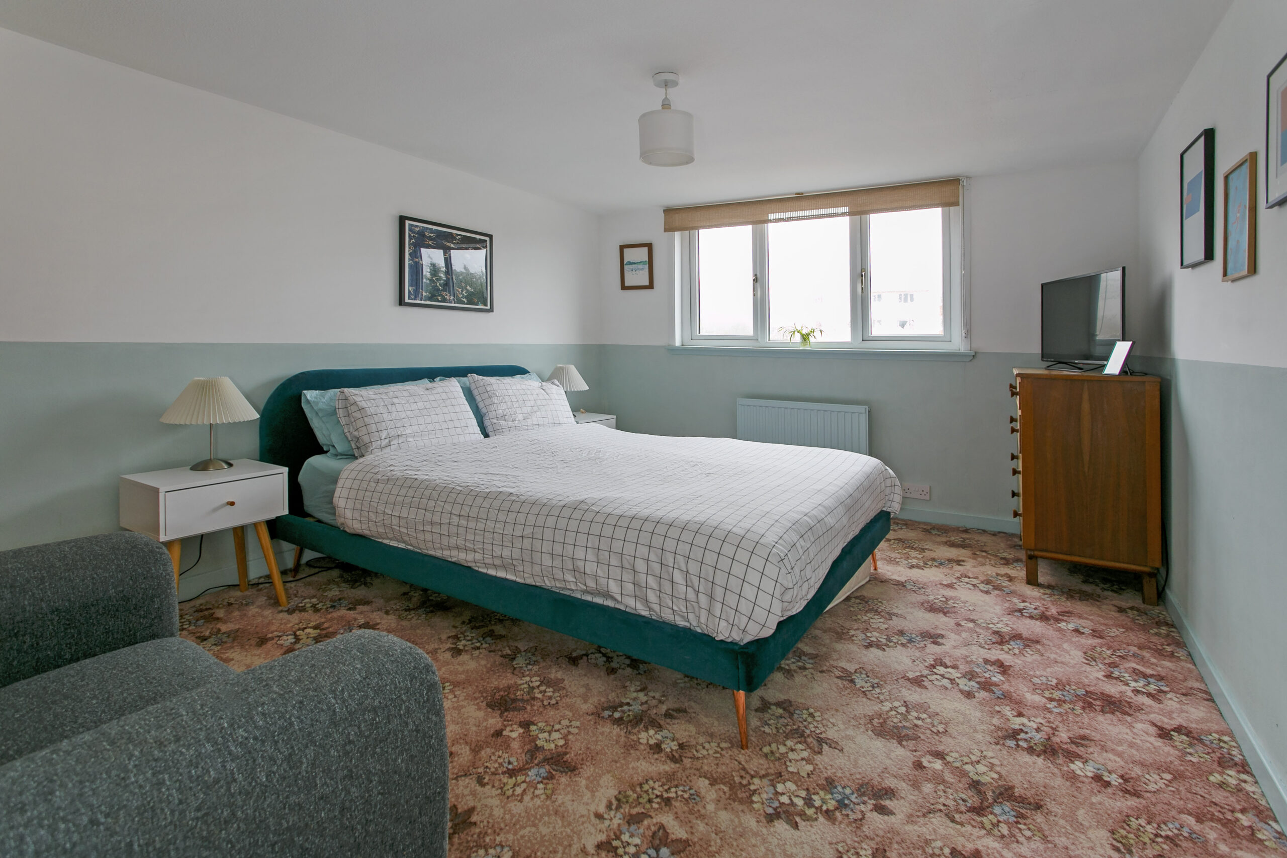 16 Charles Street, Largs, KA30 8HJ Corum Property