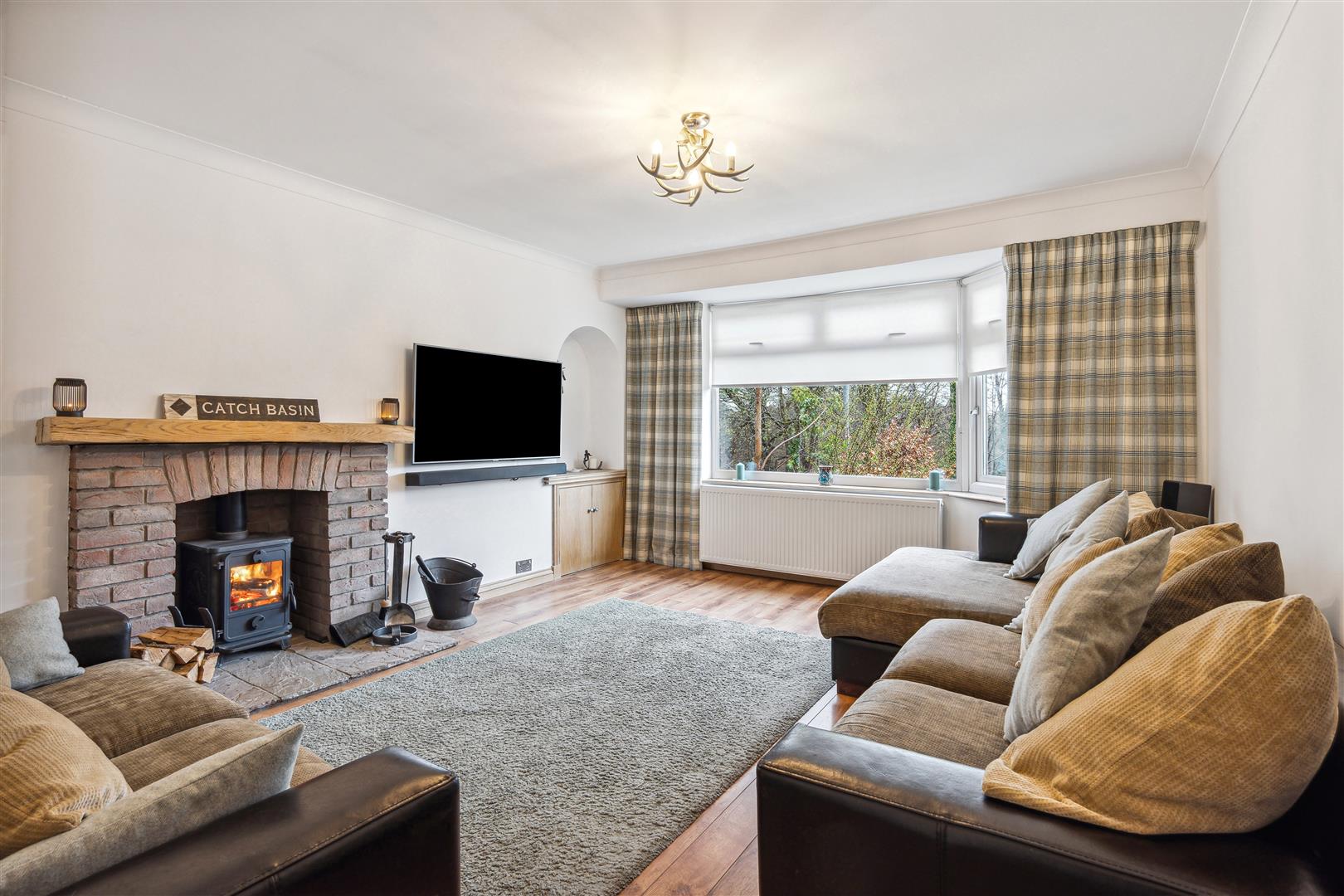 207 Old Castle Road, Simshill, G44 5DW Corum Property