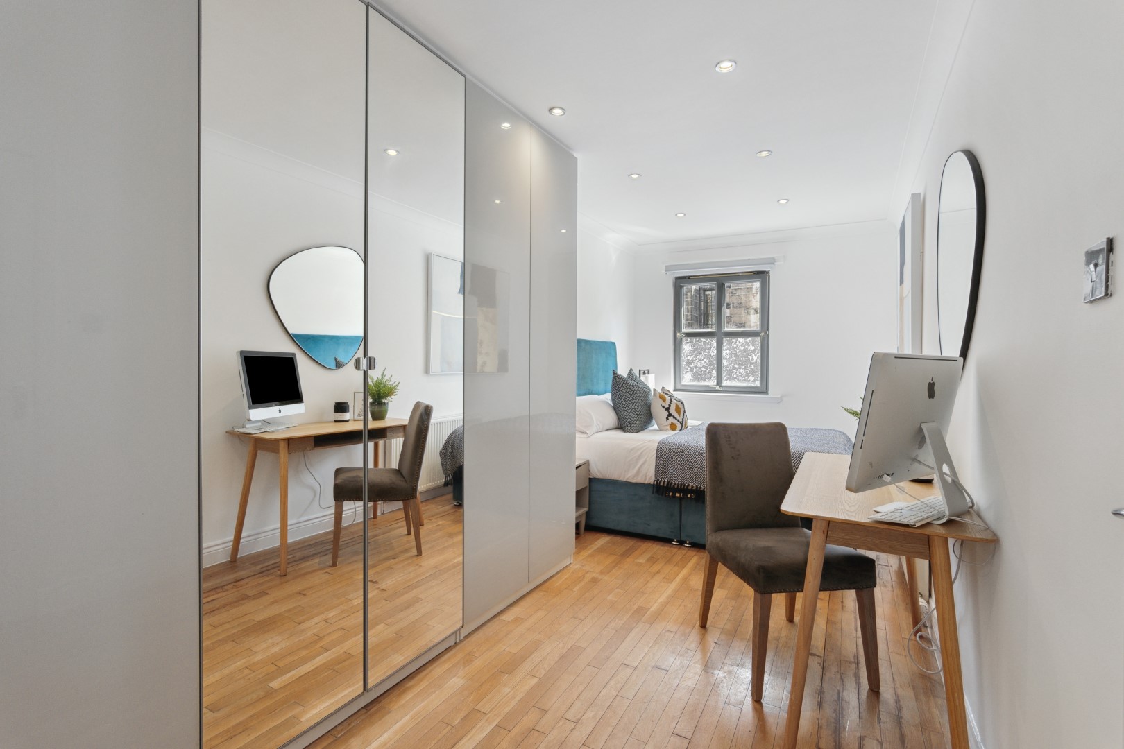 24 Woodside Place Lane, Park, G3 7RB Corum Property