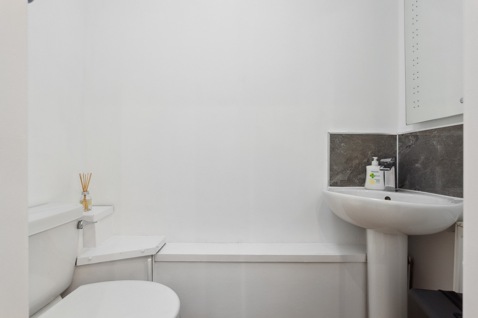 24 Woodside Place Lane, Park, G3 7RB Corum Property