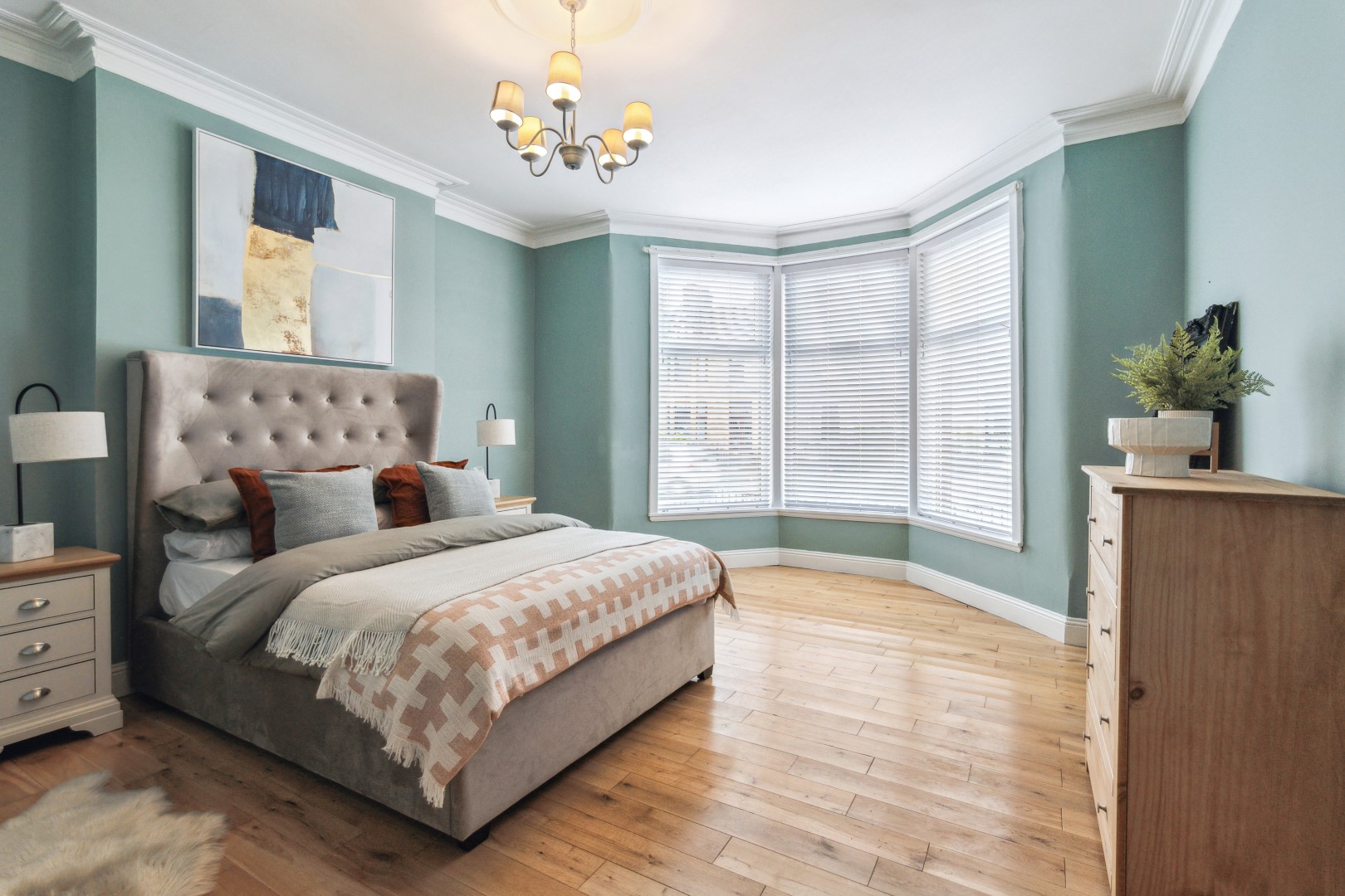 562 Crow Road, Jordanhill, G13 1NP Corum Property