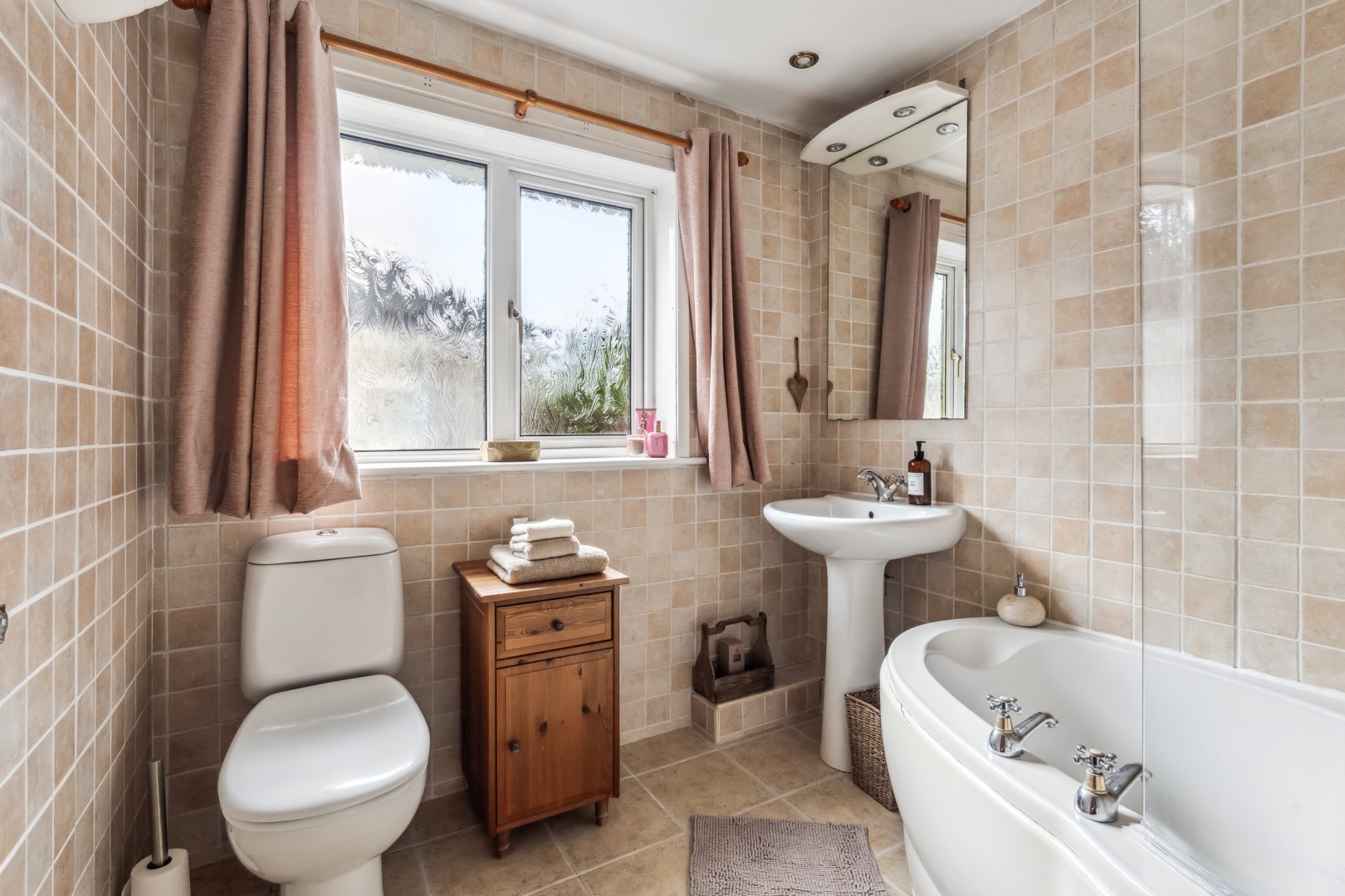 77 Morven Road, Bearsden, G61 3BY Corum Property