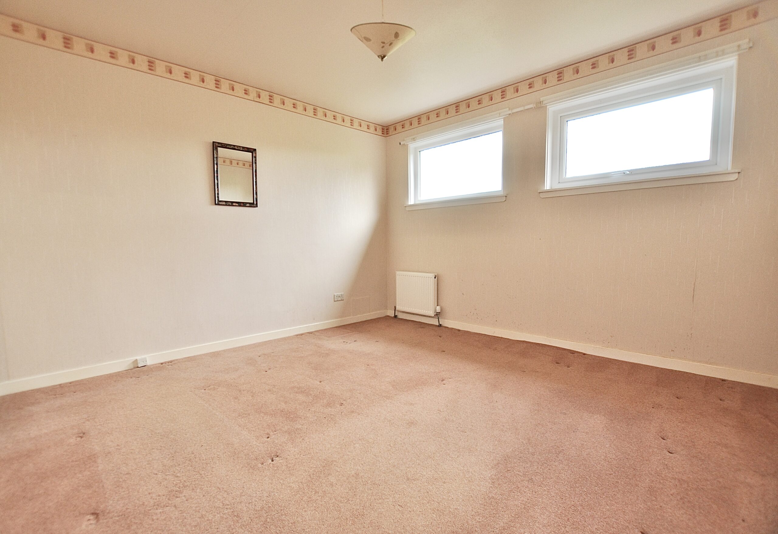 40 Noddleburn Road, Largs, KA30 8PZ Corum Property