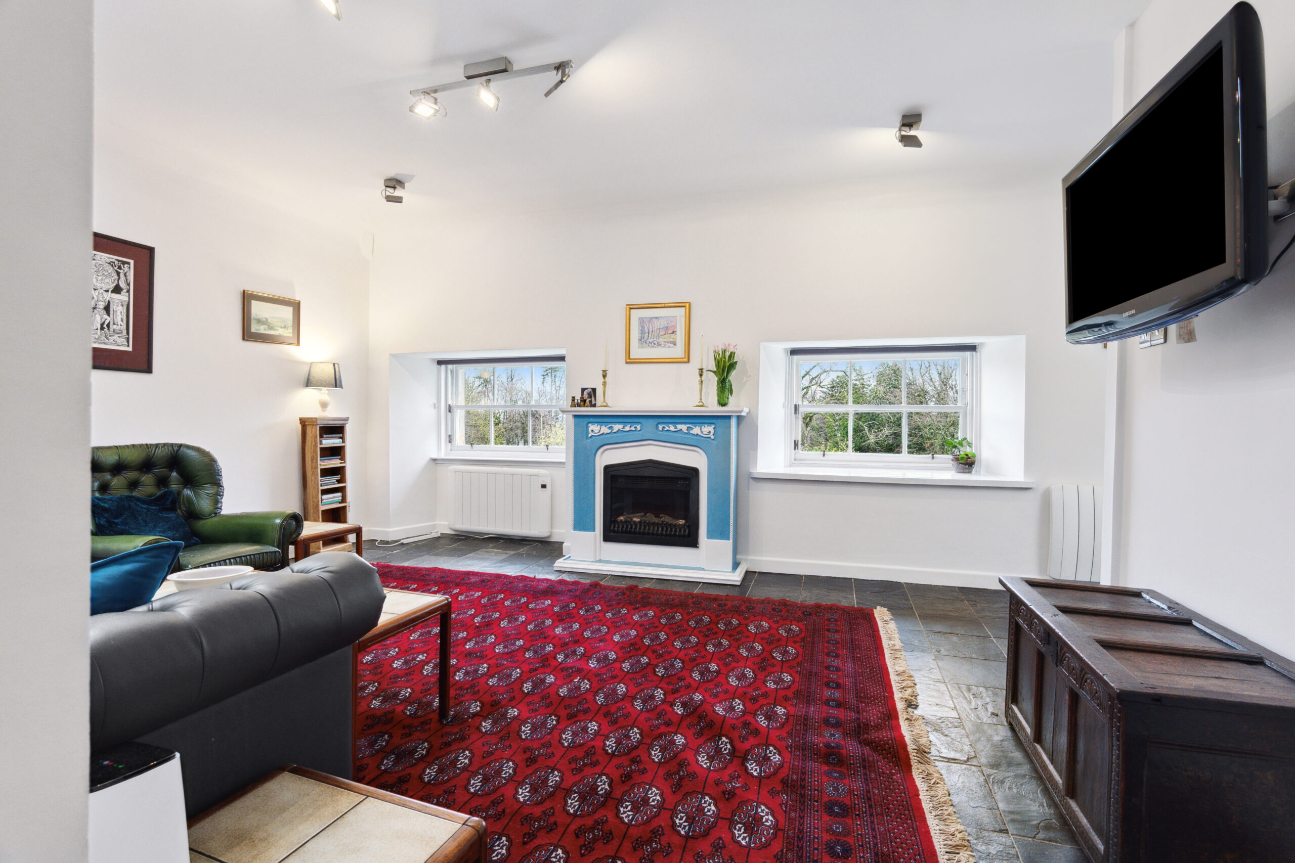 Flat 12, Aikenhead House, 325 Carmunnock Road, Kings Park, G44 5HL