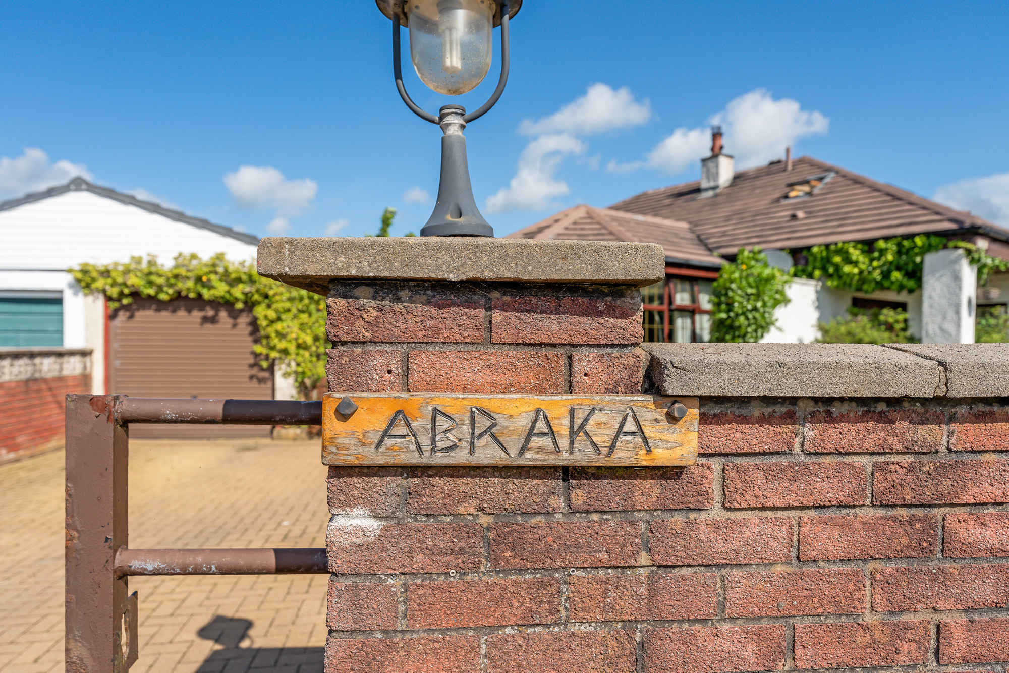 Abraka, Dalrymple Road, By Coylton, KA6 6HQ Corum Property
