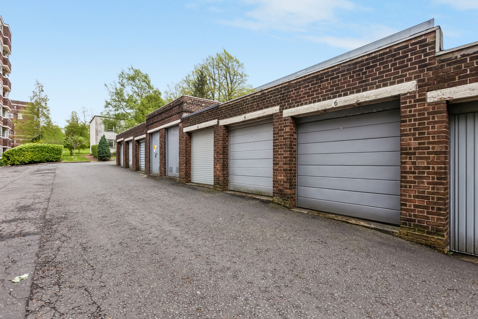 4 Kelvin Court, Claythorne, G12 0AB Corum Property