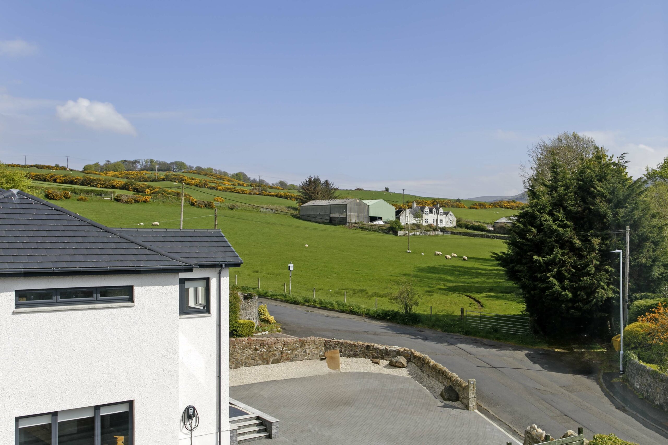 9 Routenburn Road, Largs, KA30 8QA Corum Property