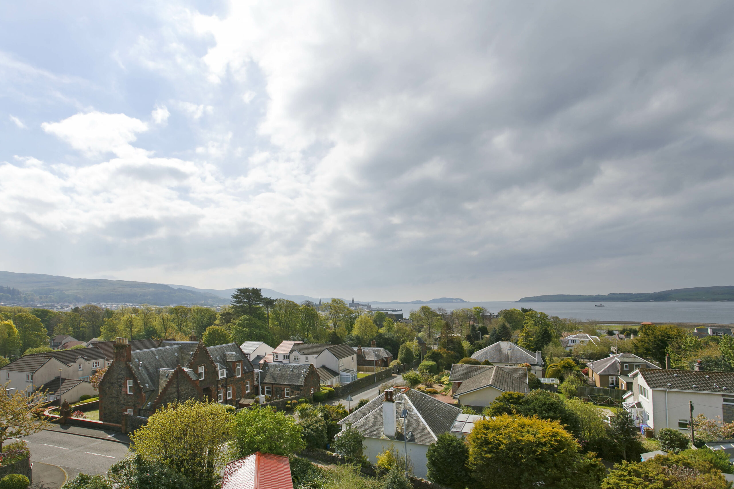 9 Routenburn Road, Largs, KA30 8QA Corum Property