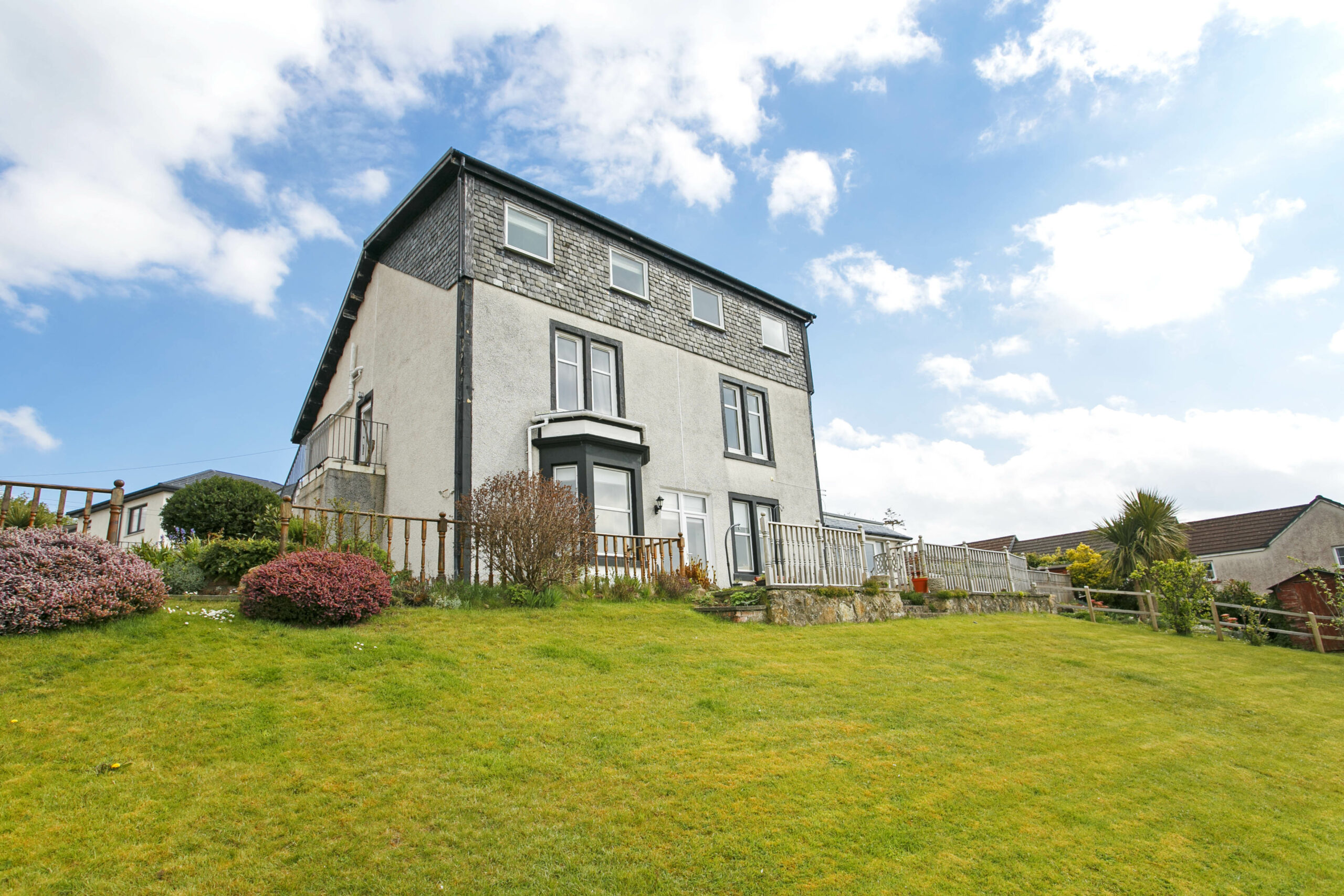 9 Routenburn Road, Largs, KA30 8QA Corum Property